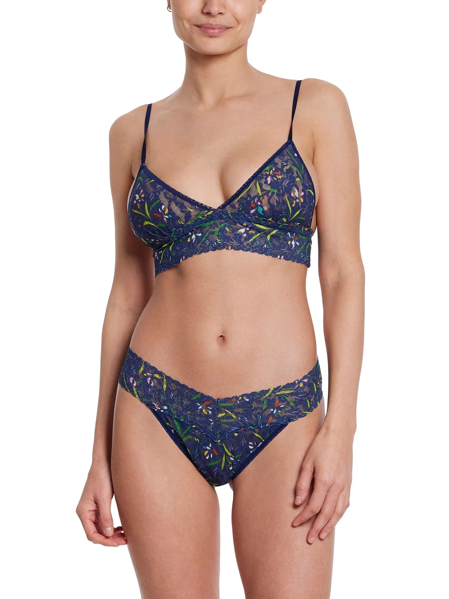 Printed Signature Lace Original Rise Thong Field Day Sale sold by Hanky Panky product image thumbnail 3