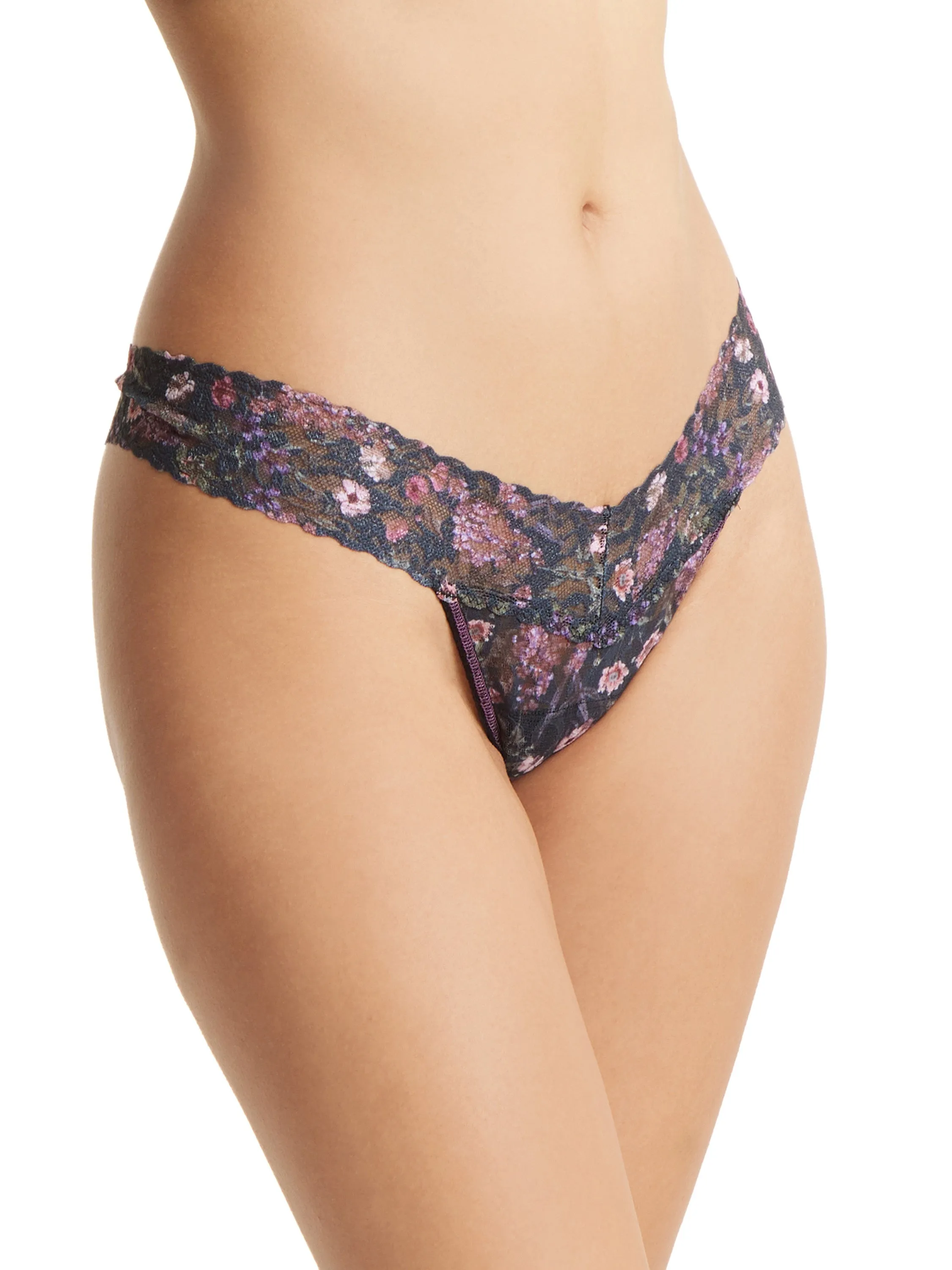 Printed Signature Lace Low Rise Thong Myddelton Gardens Sale sold by Hanky Panky product image thumbnail 2