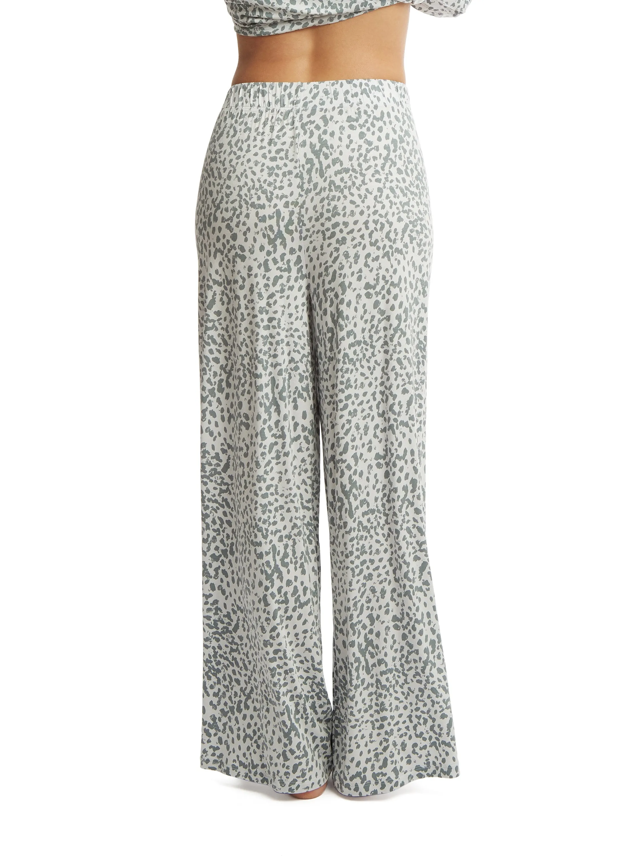 Unwind Pant Snow Leopard Sale sold by Hanky Panky product image thumbnail 4