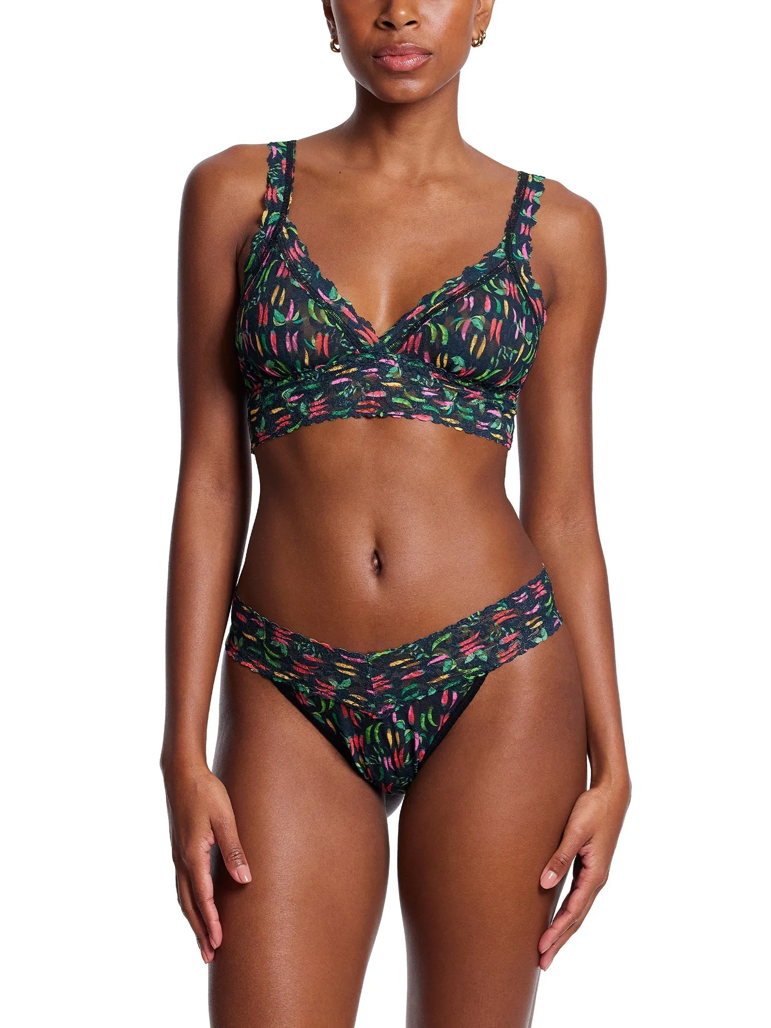 Printed Signature Lace Crossover Bralette Extra Spice Sale sold by Hanky Panky product image thumbnail 4
