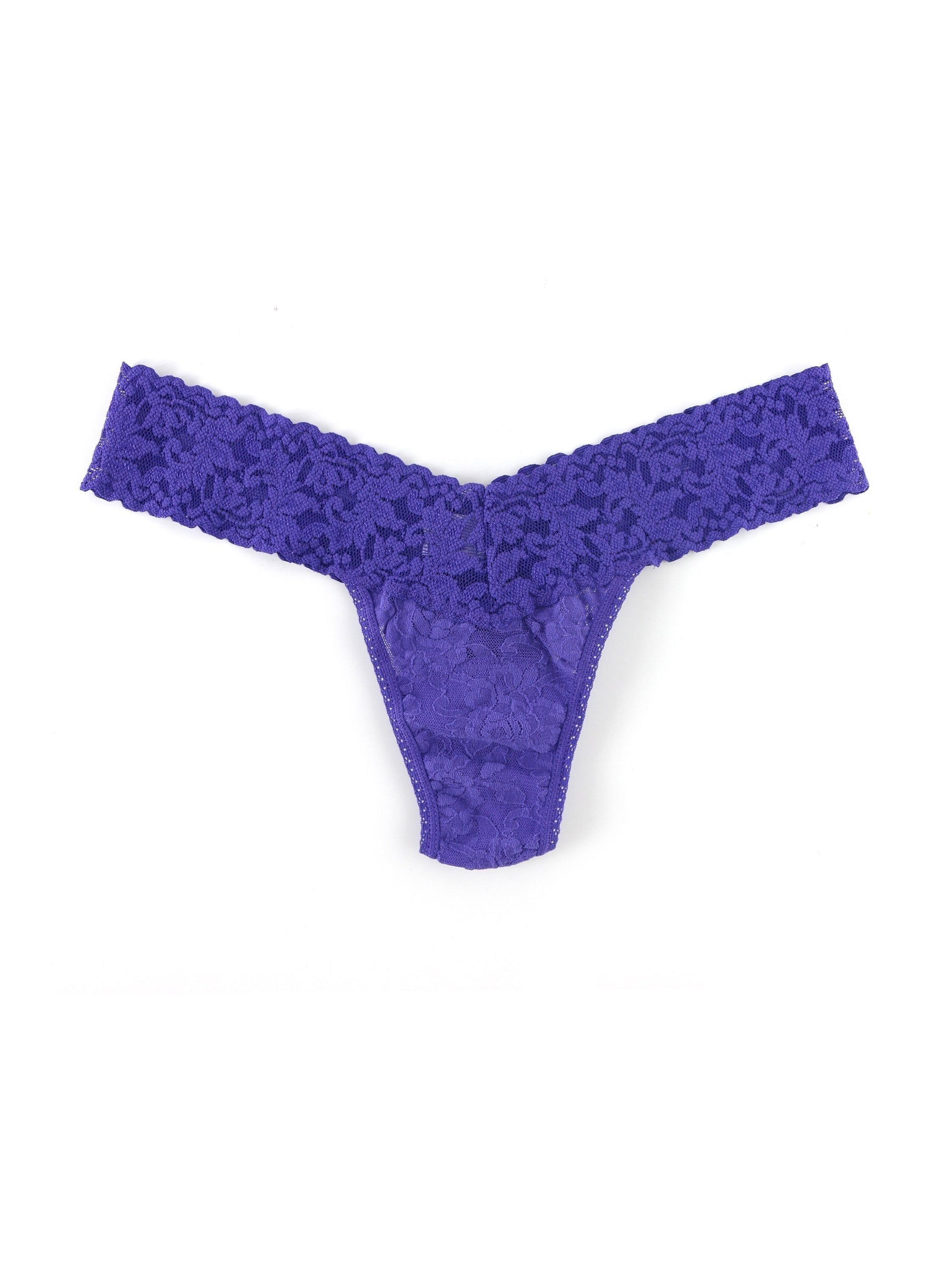 Petite Size Signature Lace Low Rise Thong sold by Hanky Panky product image thumbnail 14