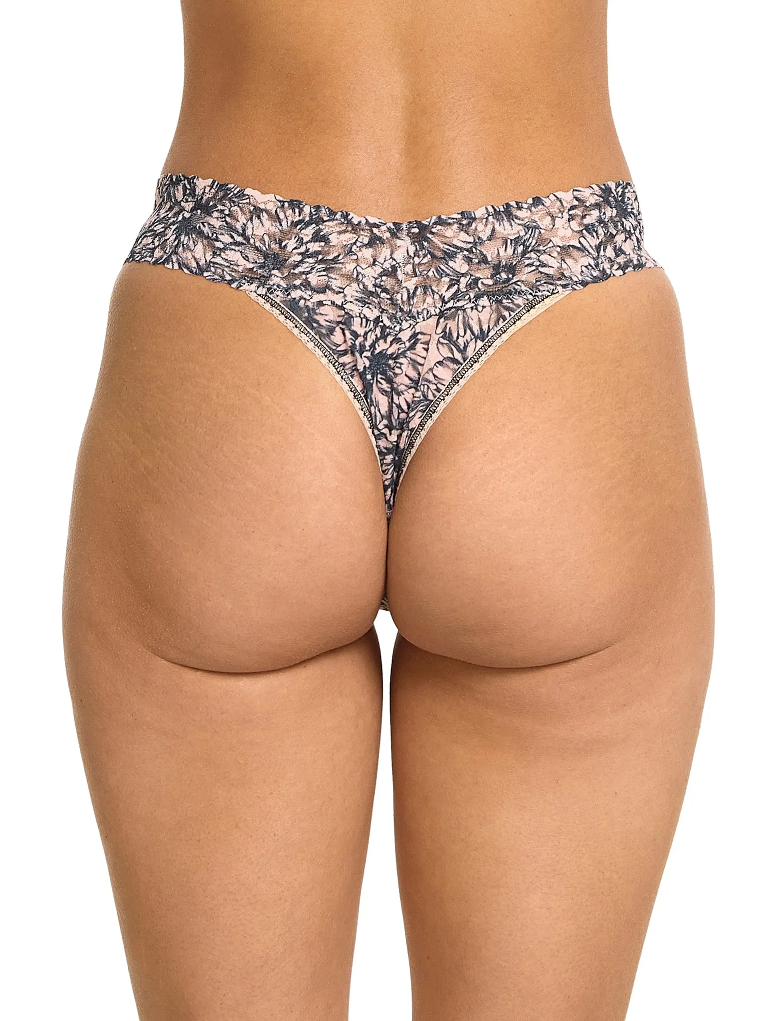 Printed Signature Lace Original Rise Thong Outline Sale sold by Hanky Panky product image thumbnail 2