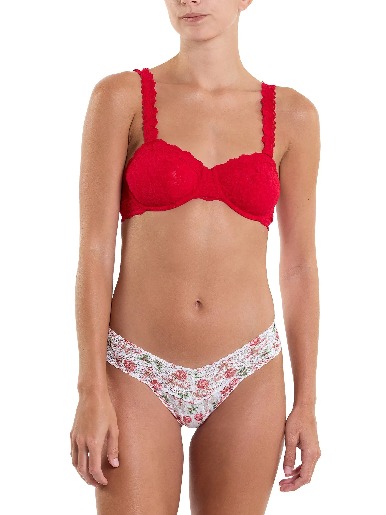 Printed Signature Lace Low Rise Thong Something Sweet Sale sold by Hanky Panky product image thumbnail 3