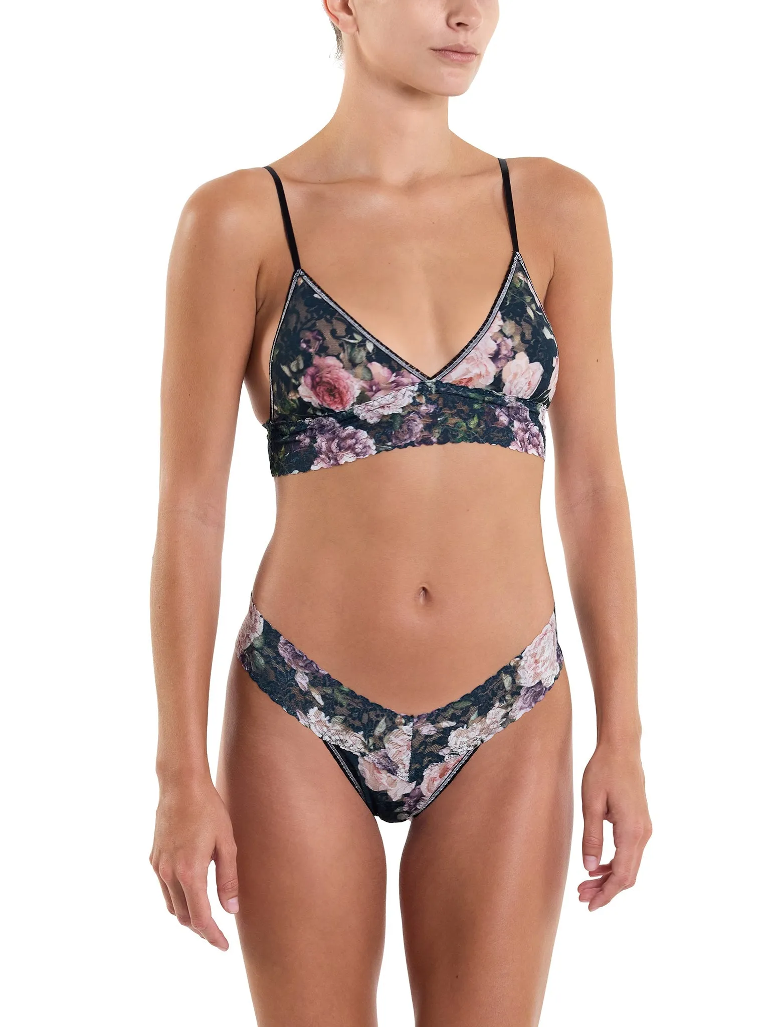 Printed Signature Lace® Low Rise Thong Romantique Sale sold by Hanky Panky product image thumbnail 3