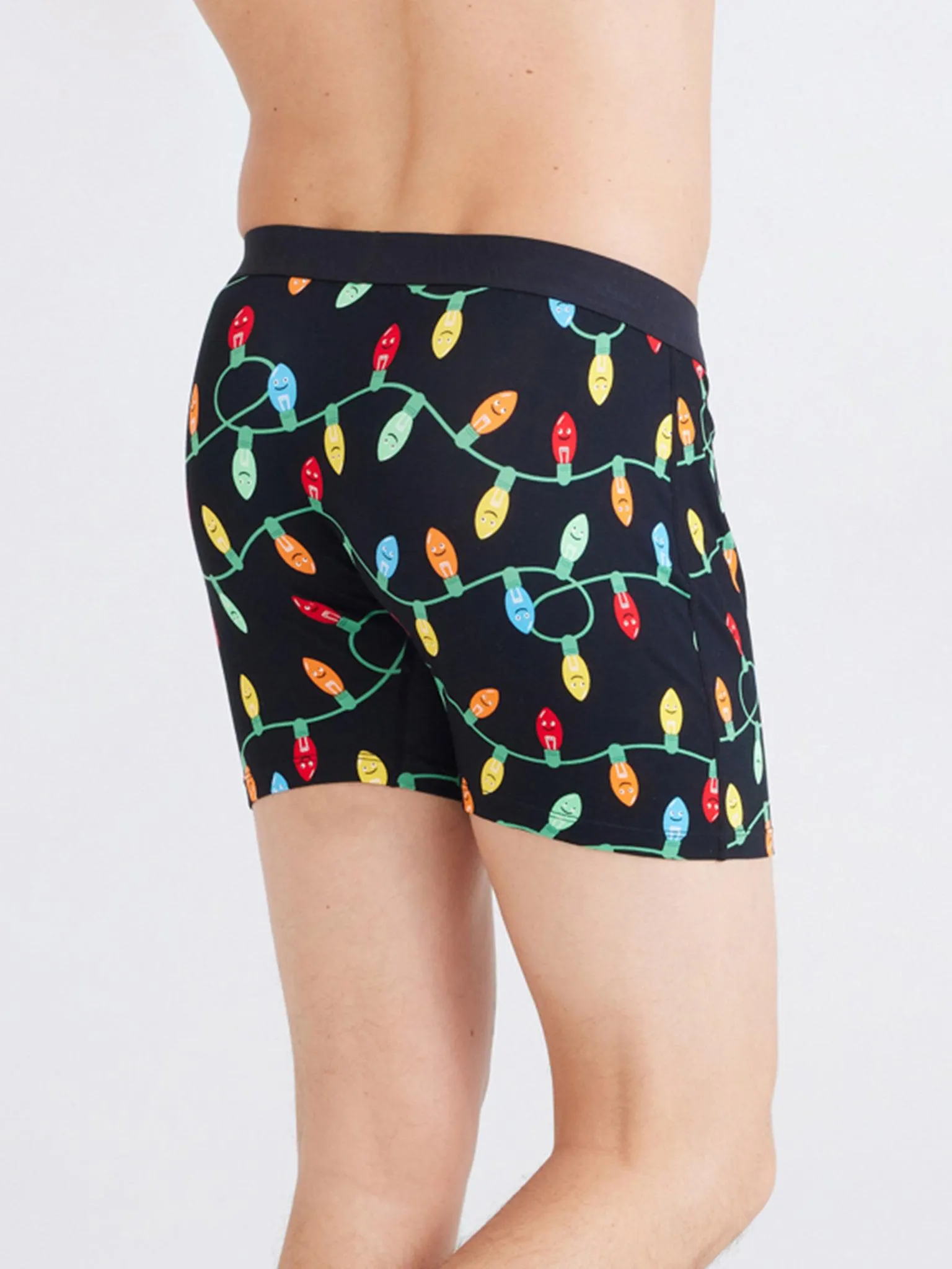 Signature Lace Low Rise Thong And Saxx Super Soft Vibe Boxer Brief sold by Hanky Panky product image thumbnail 5