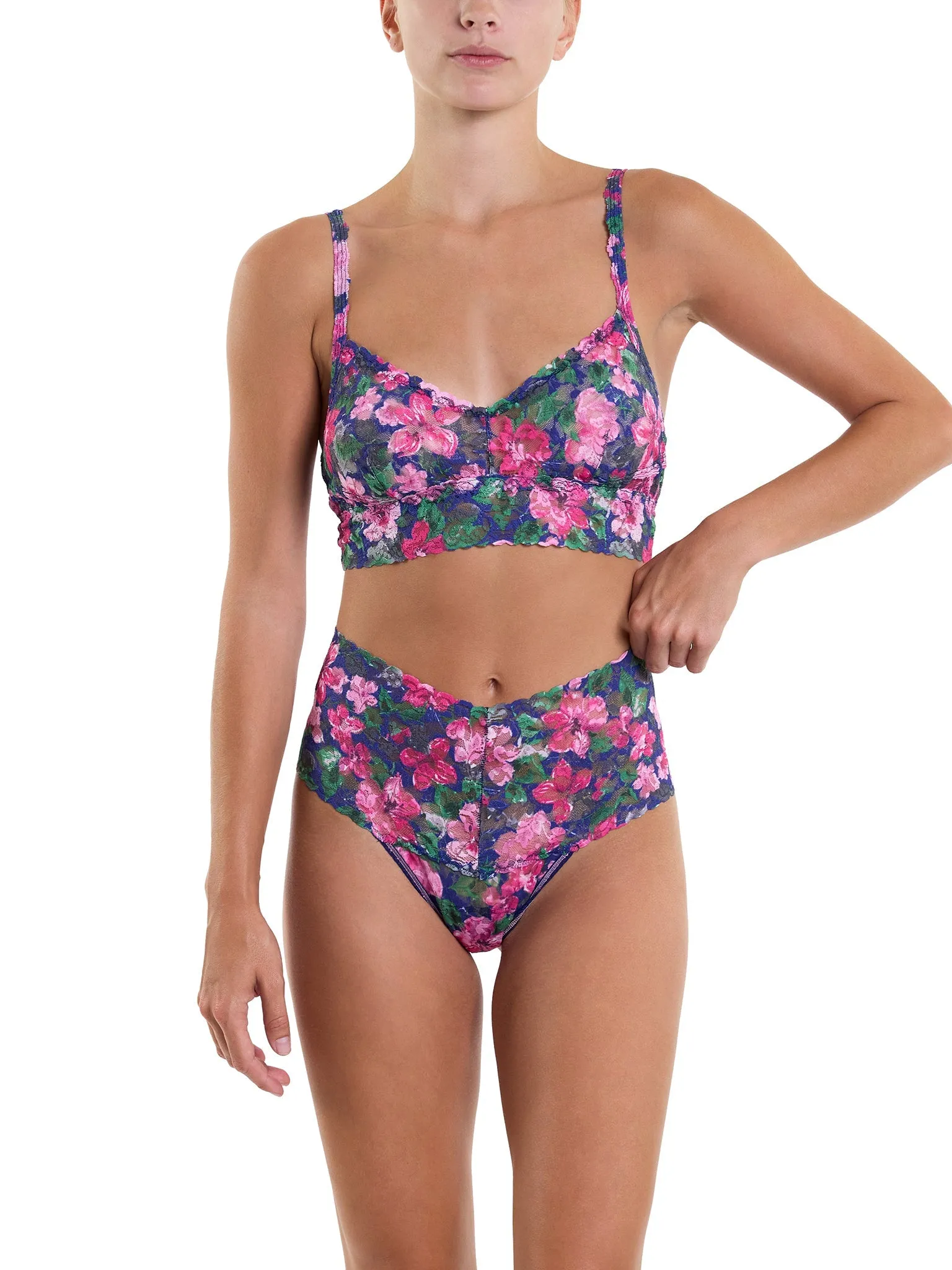Printed Retro Lace Thong Tis' The Season sold by Hanky Panky product image thumbnail 4