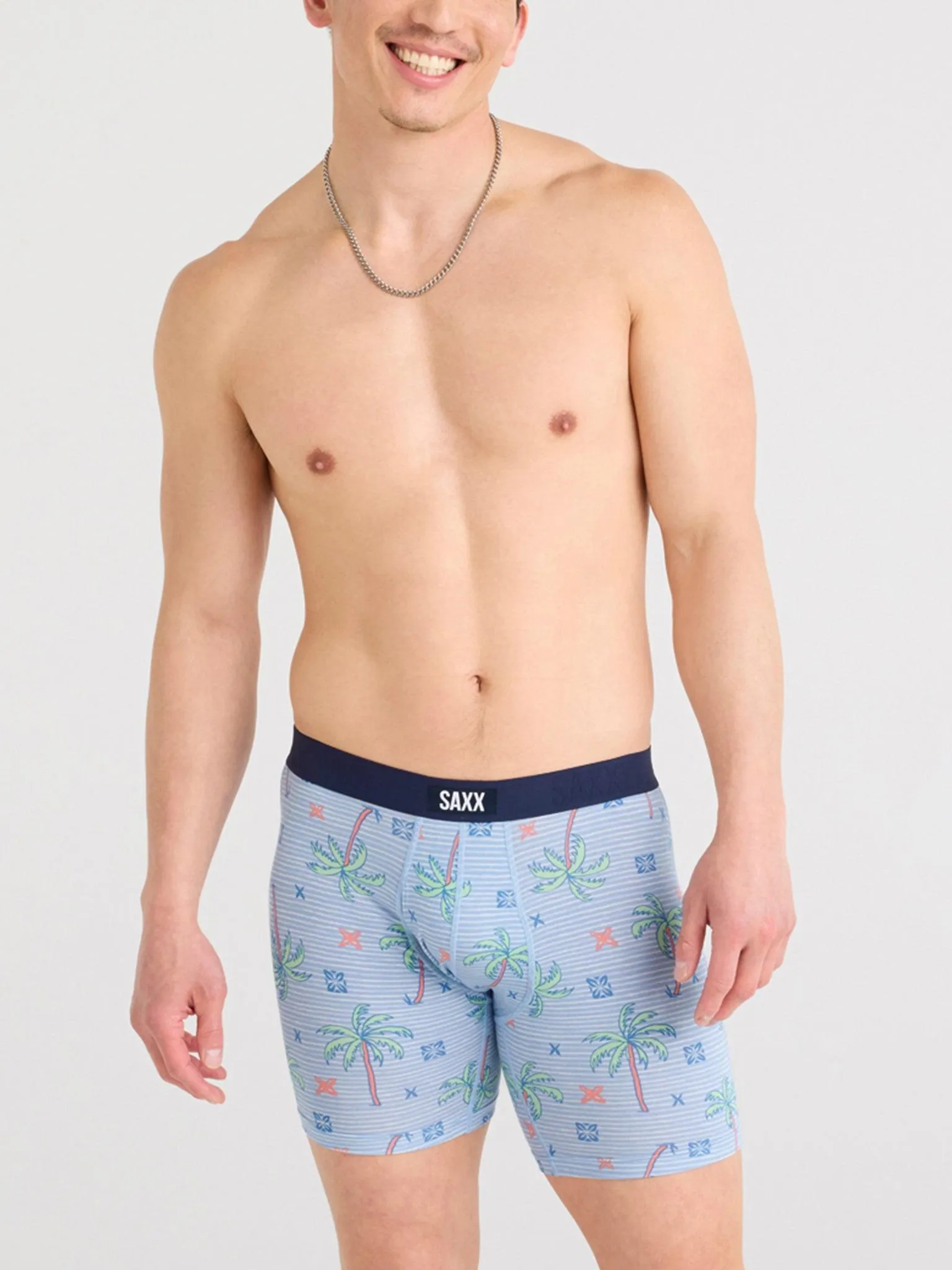 Signature Lace® Low Rise Thong And Saxx Super Soft Vibe Boxer Brief Palmtastic sold by Hanky Panky product image thumbnail 4