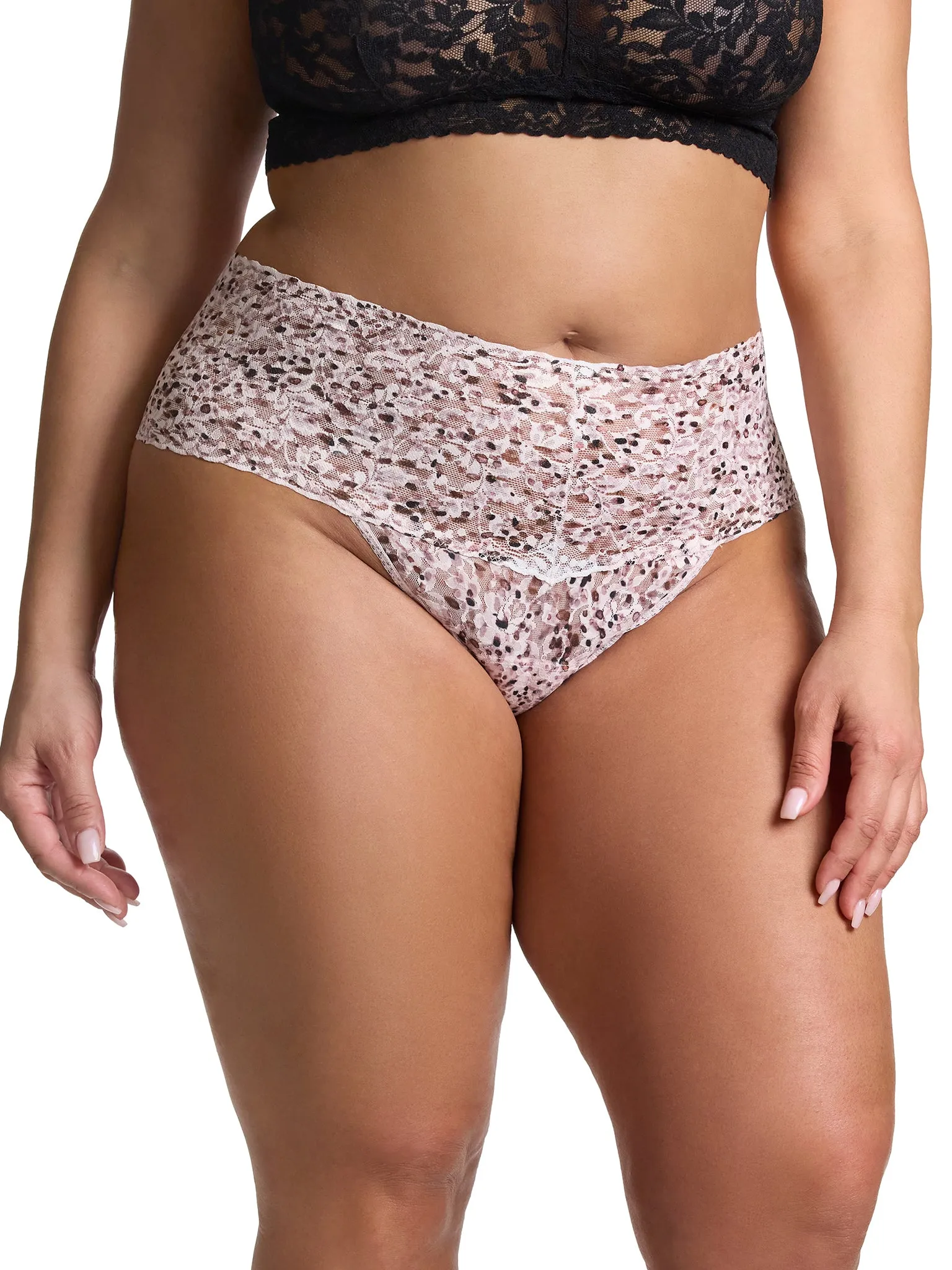 Plus Size Printed Retro Lace Thong Unconventional White Black Friday Sale sold by Hanky Panky product image thumbnail 4