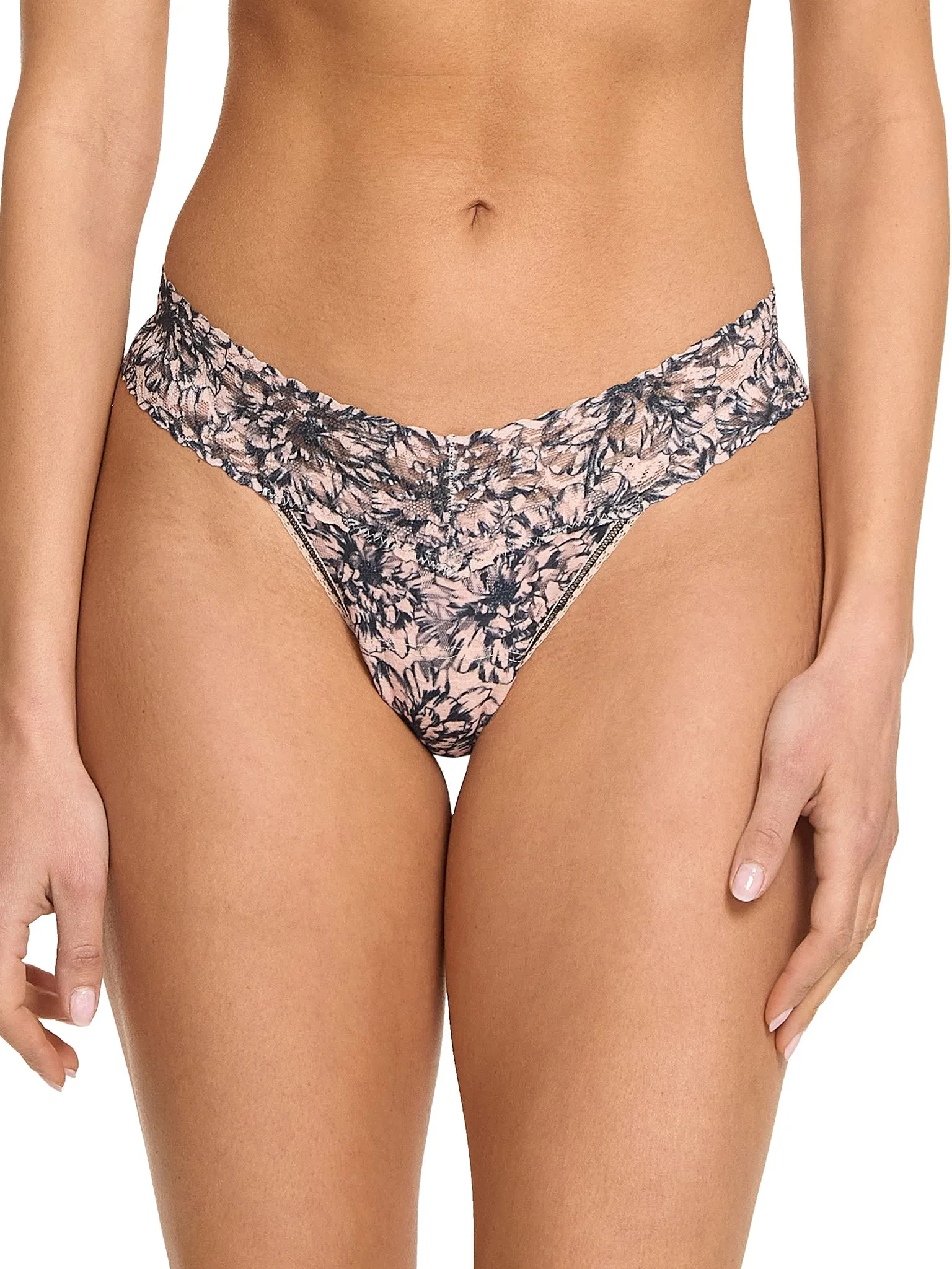 Printed Signature Lace Low Rise Thong Outline Sale sold by Hanky Panky