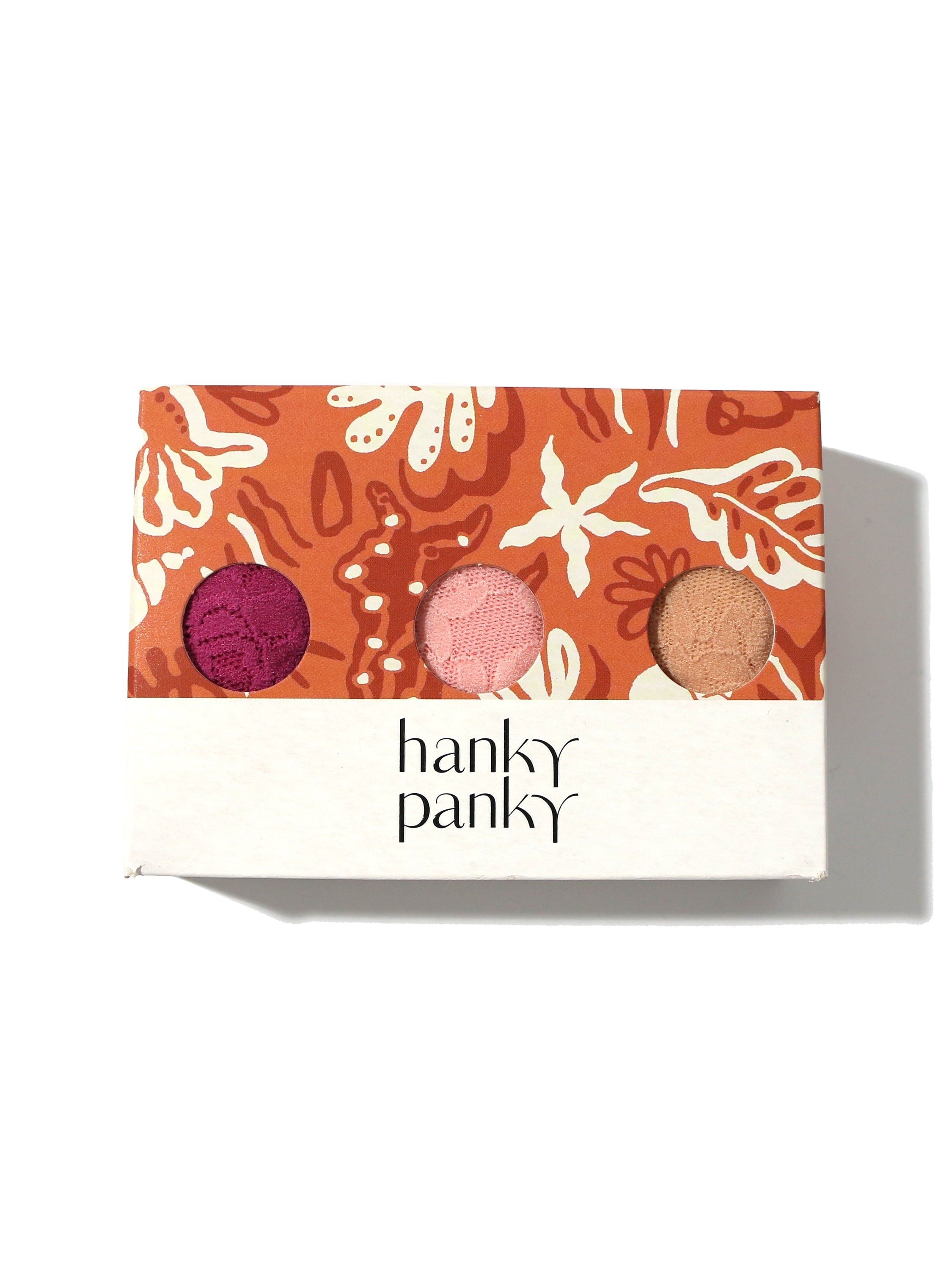 3 Pack Signature Lace Low Rise Thongs in Printed Box Sale sold by Hanky Panky product image thumbnail 3