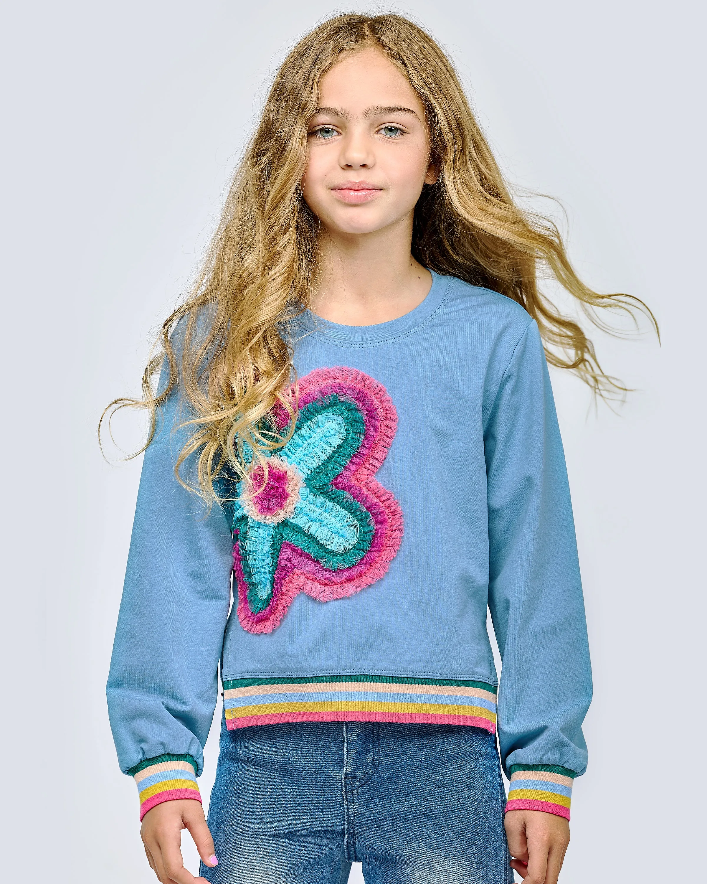 OPEN SIDE SWEATSHIRT WITH COLORFUL FLOWER sold by Hannah Banana product image thumbnail 3