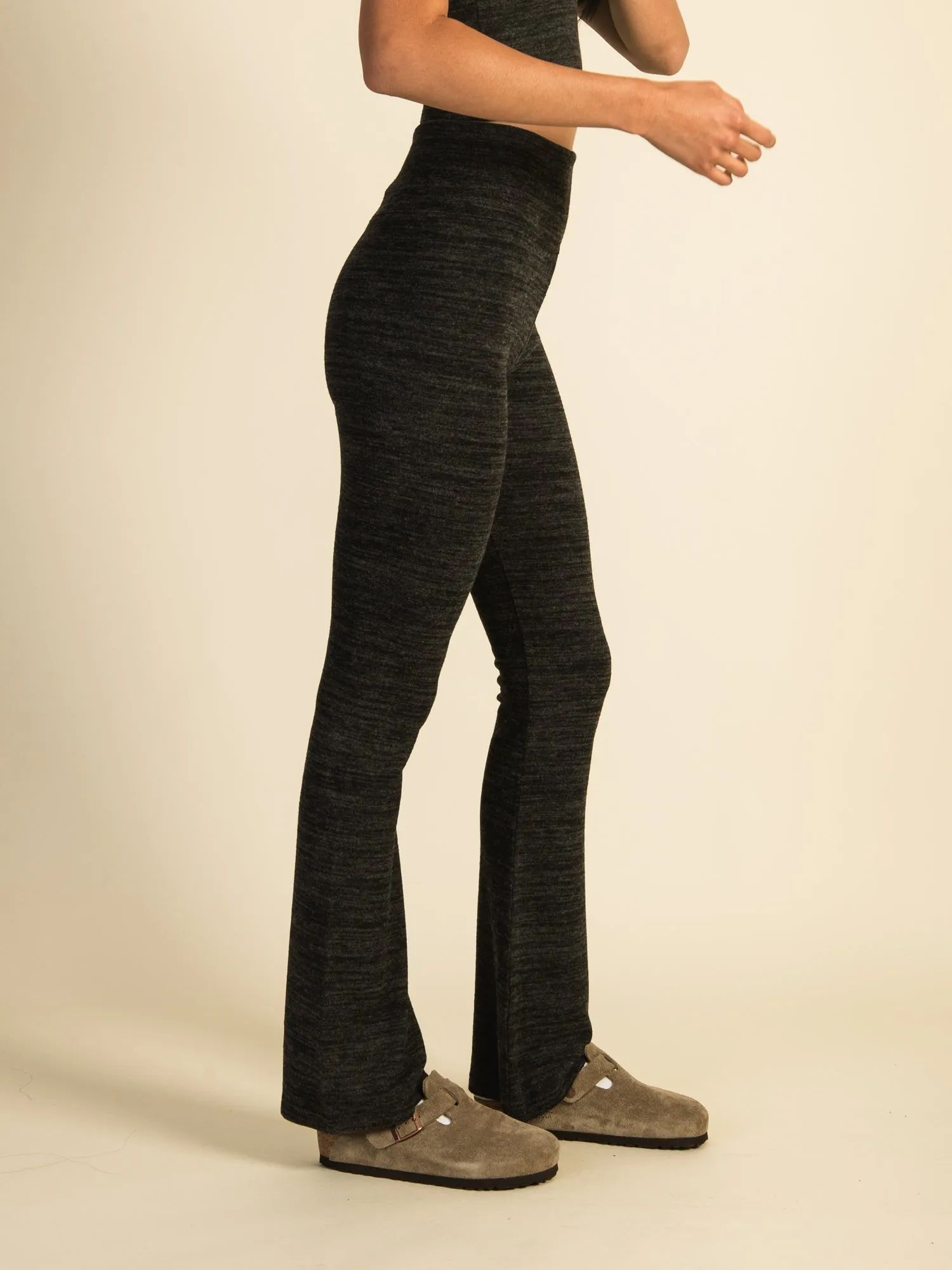 HARLOW MARIE LOUNGE FLARE PANT - HEATHER CHARCOAL sold by Harlow product image thumbnail 3