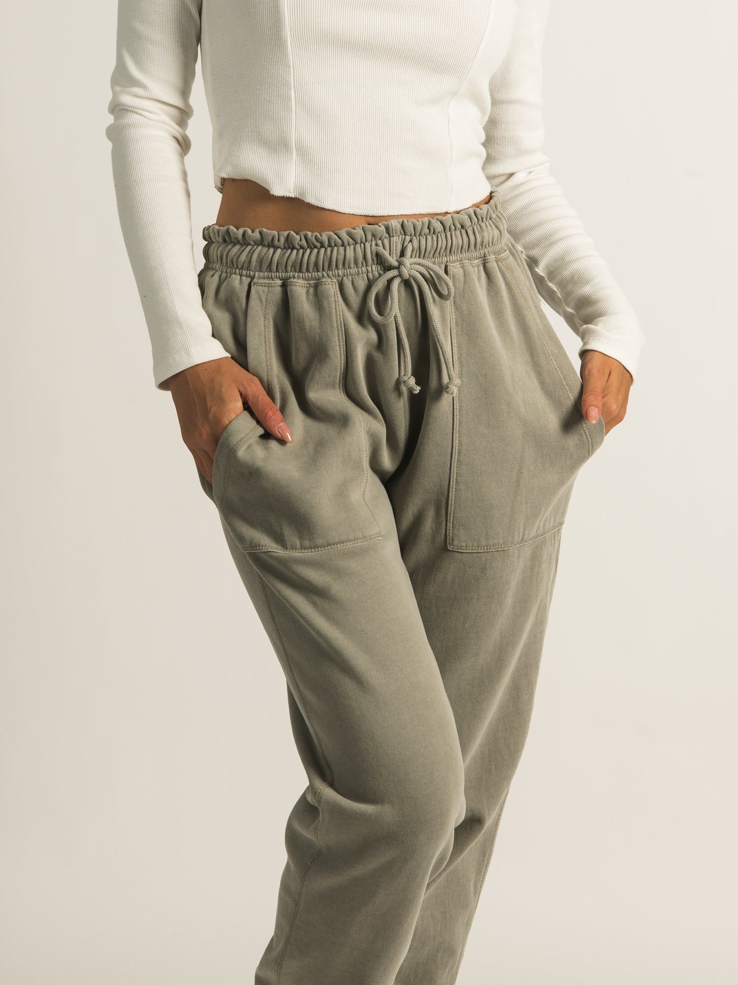 HARLOW HIGH RISE FLEECE JOGGER sold by Harlow product image thumbnail 4