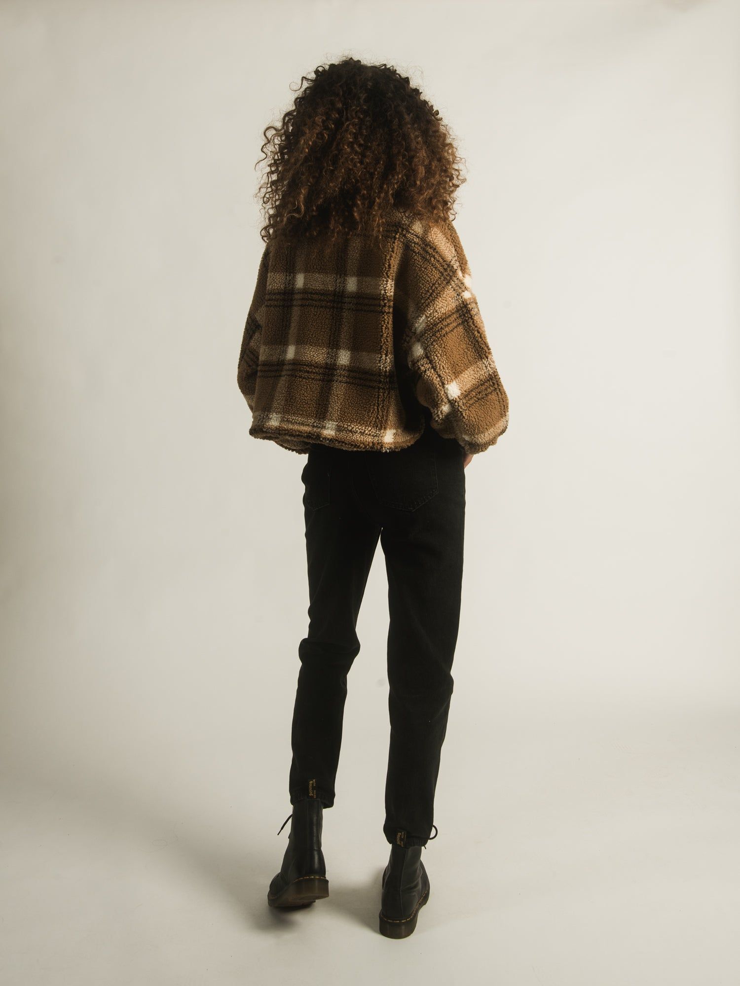 HARLOW DAKOTA SHERPA JACKET sold by Harlow product image thumbnail 4