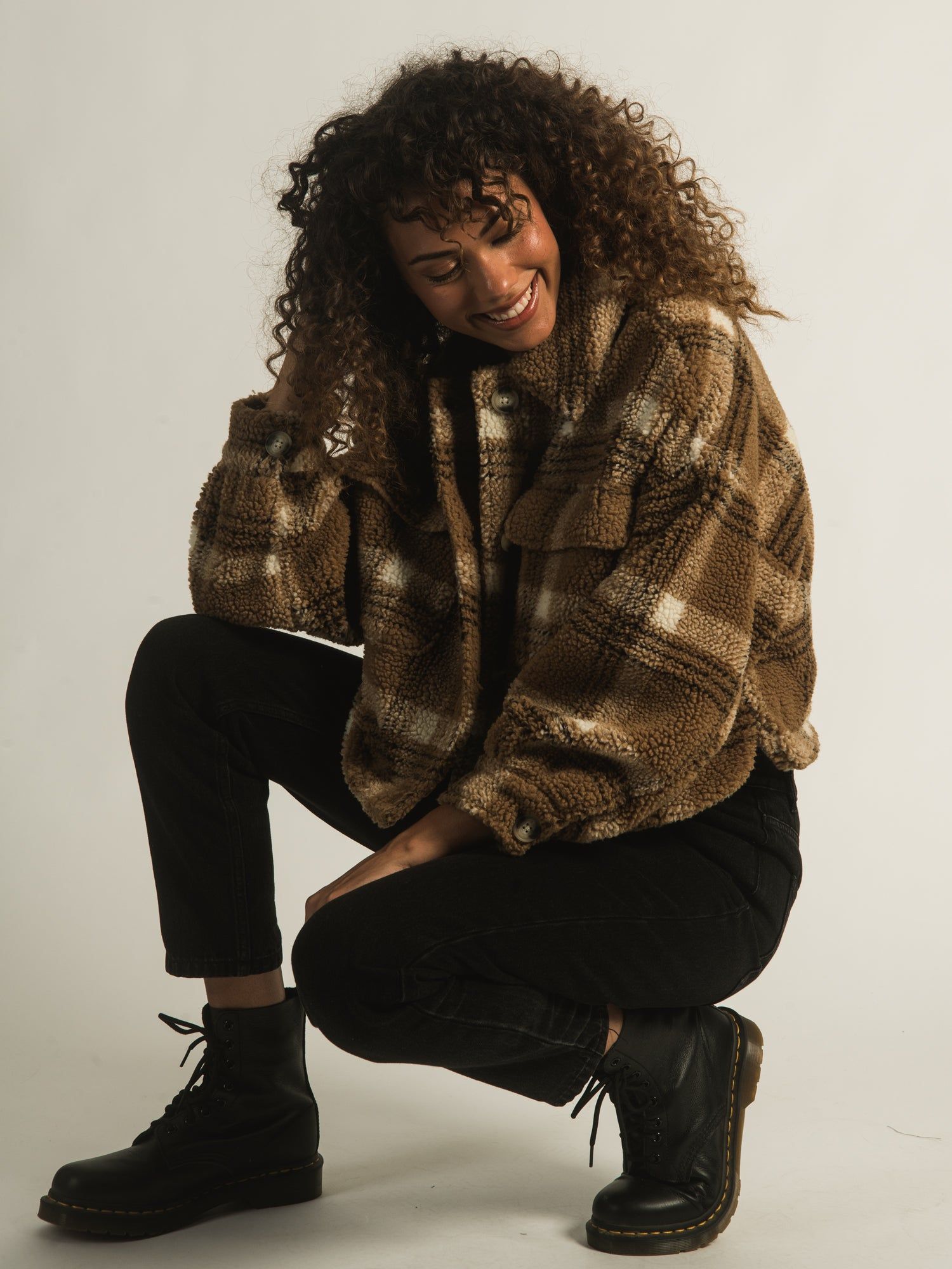 HARLOW DAKOTA SHERPA JACKET sold by Harlow product image thumbnail 5