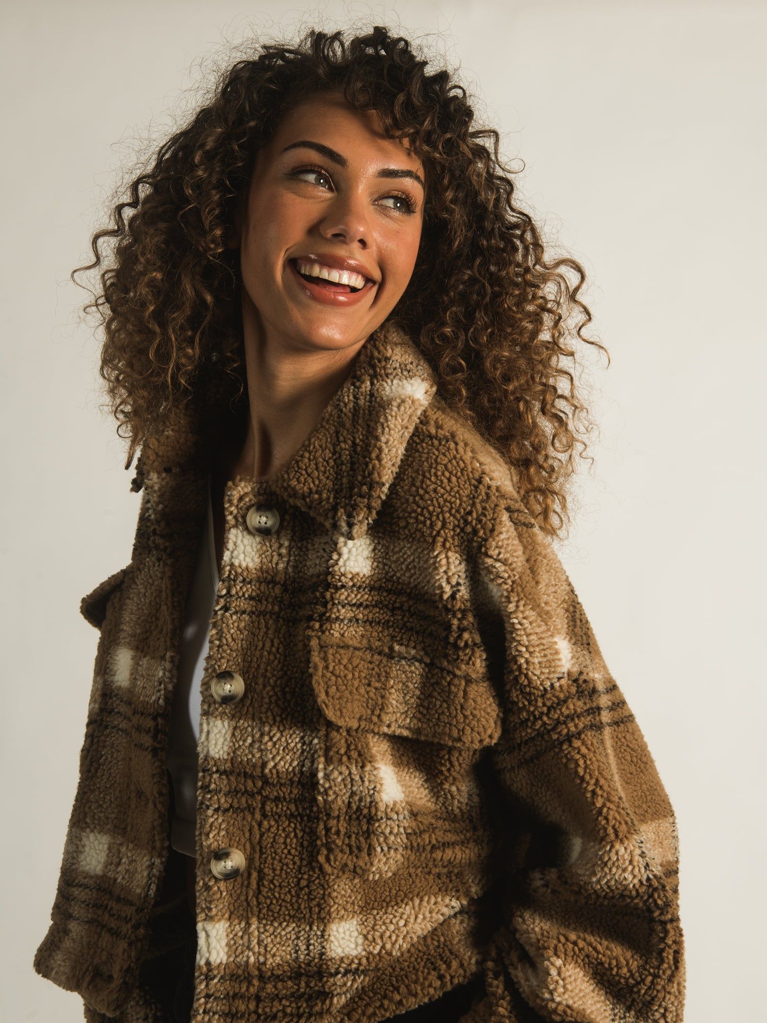 HARLOW DAKOTA SHERPA JACKET sold by Harlow product image thumbnail 3