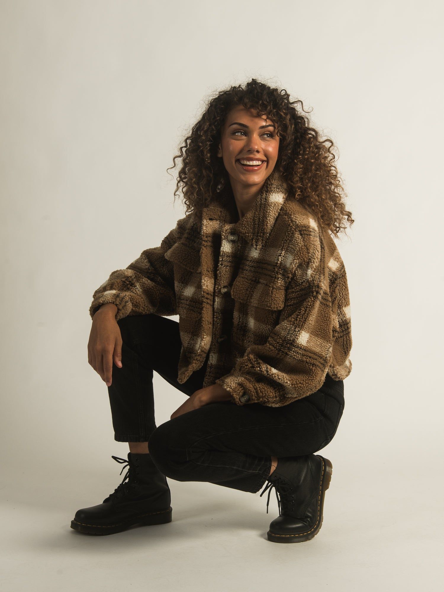 HARLOW DAKOTA SHERPA JACKET sold by Harlow product image thumbnail 6