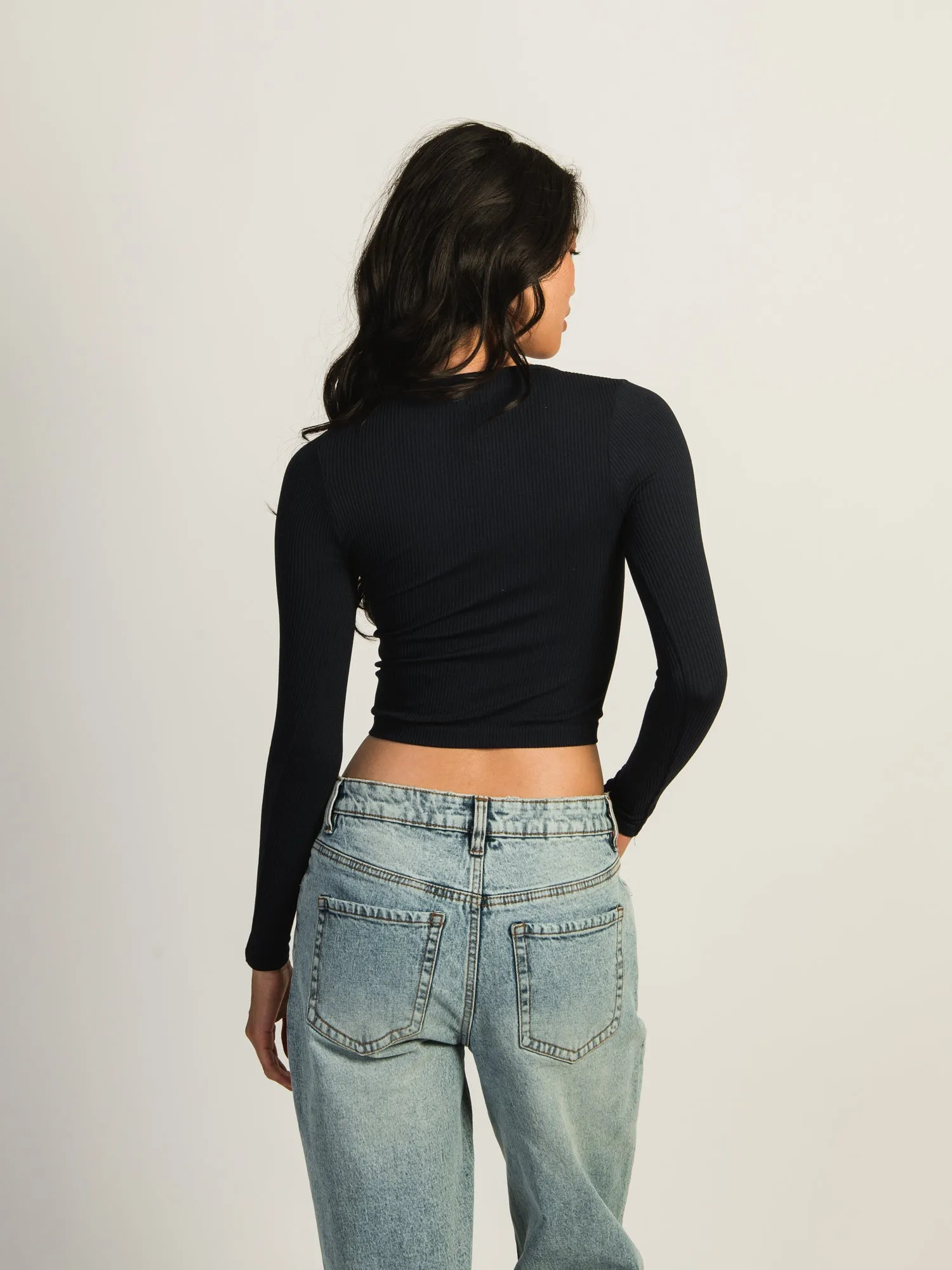 HARLOW HARPER NOTCH LONG SLEEVE - NAVY sold by Harlow product image thumbnail 3