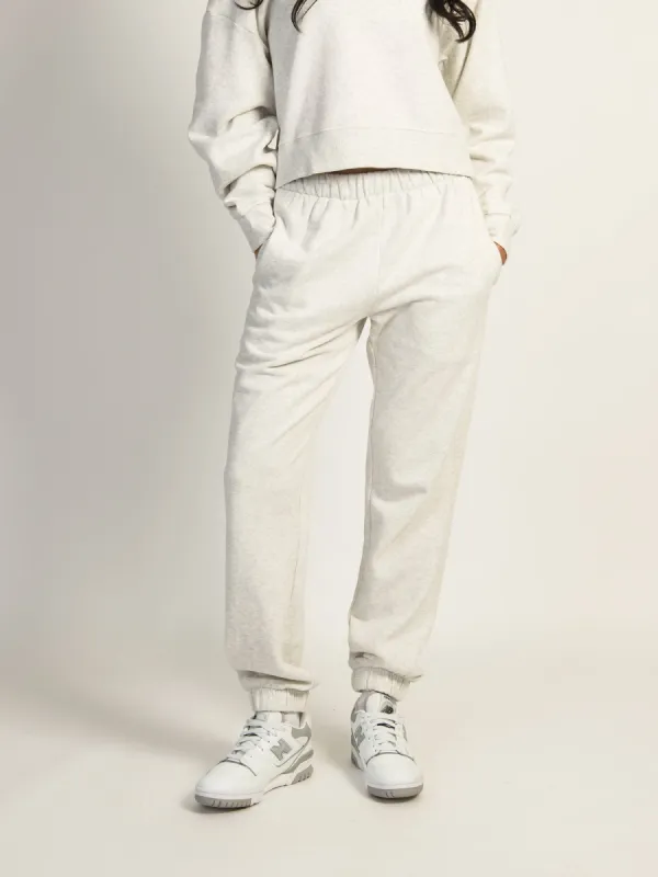 HARLOW JORDANA RELAXED SWEATPANT - CLOUD sold by Harlow