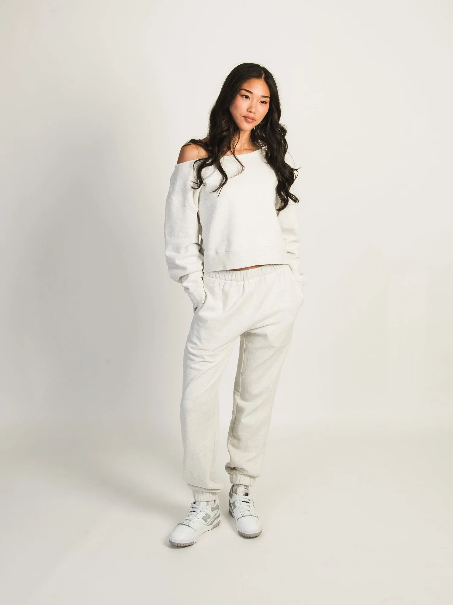 HARLOW JORDANA RELAXED SWEATPANT - CLOUD sold by Harlow product image thumbnail 2