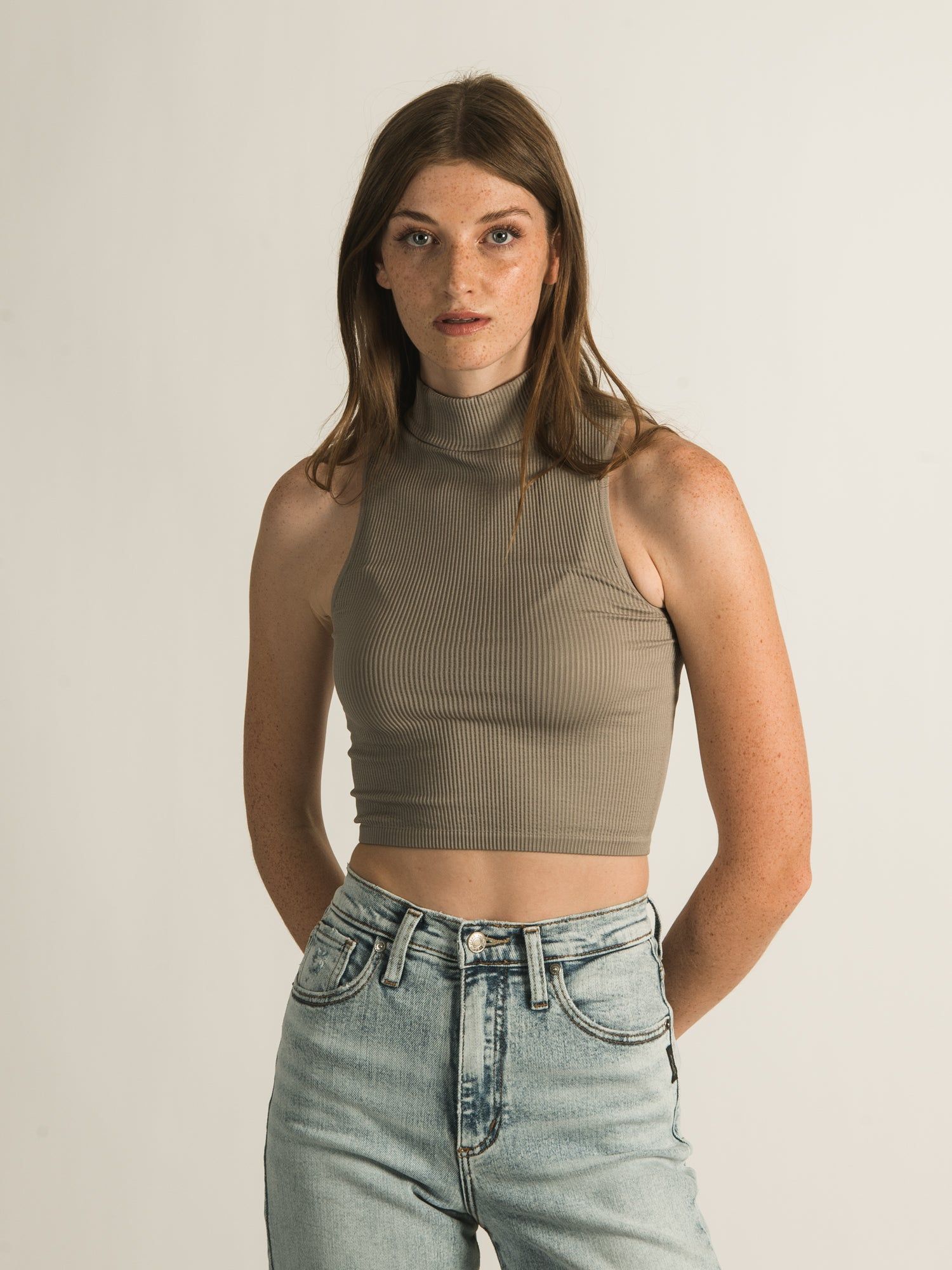 HARLOW MOCK SLEEVELESS TANK TOP sold by Harlow product image thumbnail 3