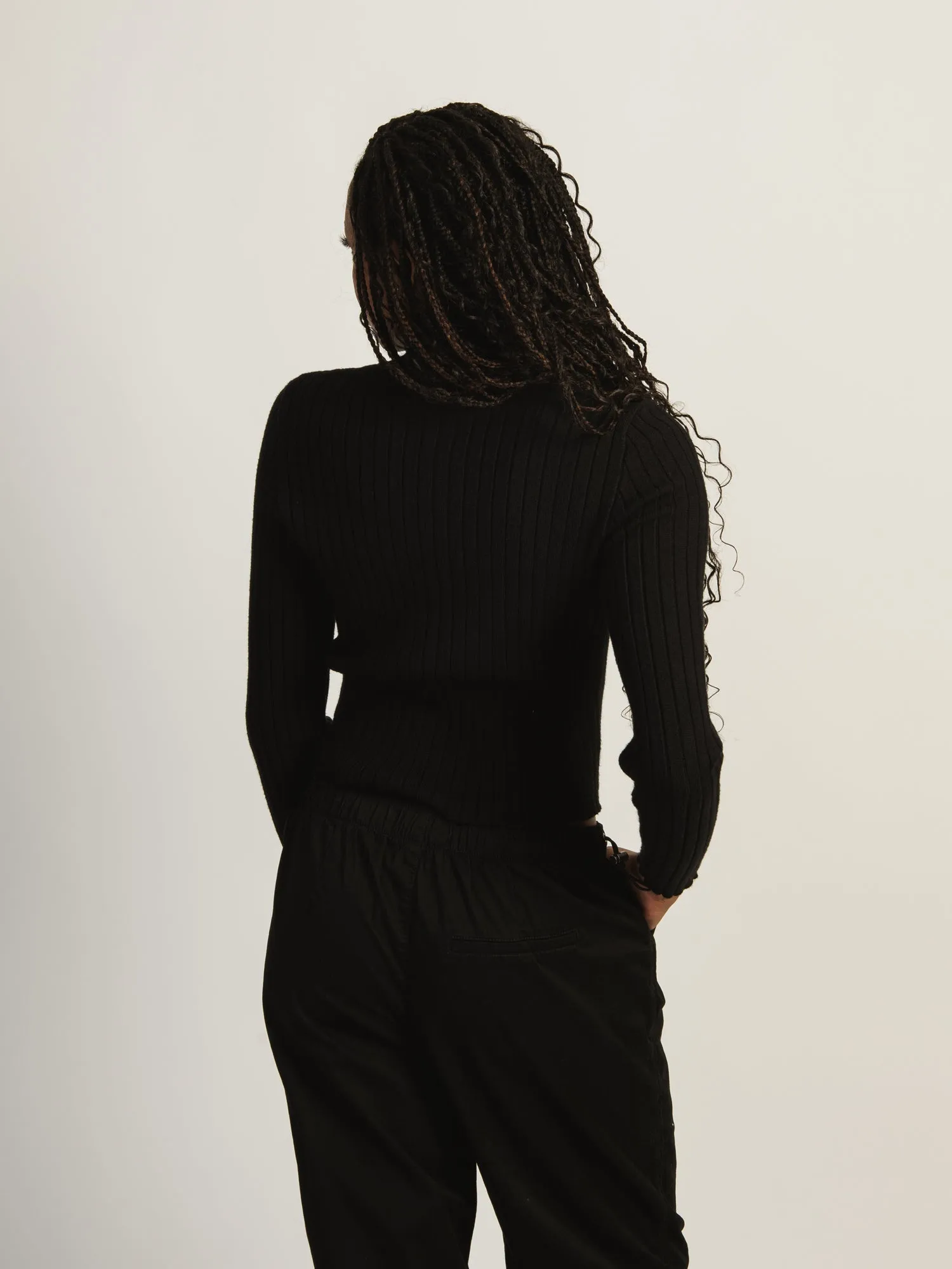 HARLOW RIBBED MOCKNECK ZIP UP - BLACK sold by Harlow product image thumbnail 4