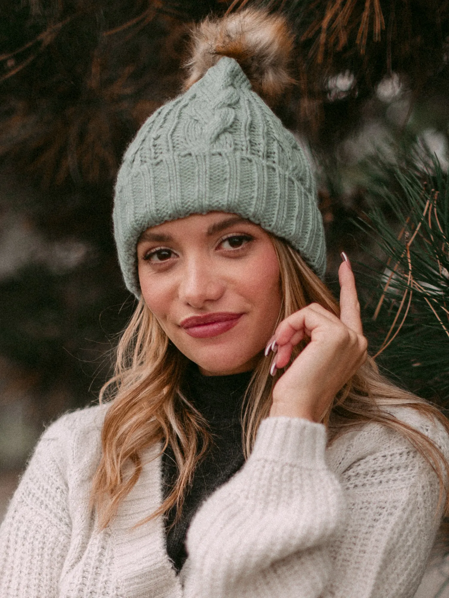 HARLOW LILY FAUX FUR POM sold by Harlow