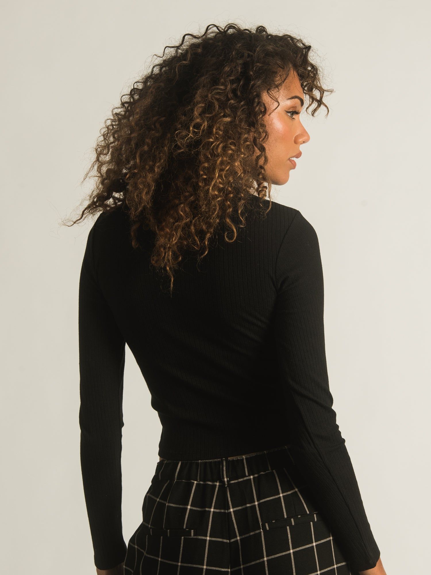 HARLOW PHEOBE LONG SLEEVE MOCKNECK sold by Harlow product image thumbnail 4