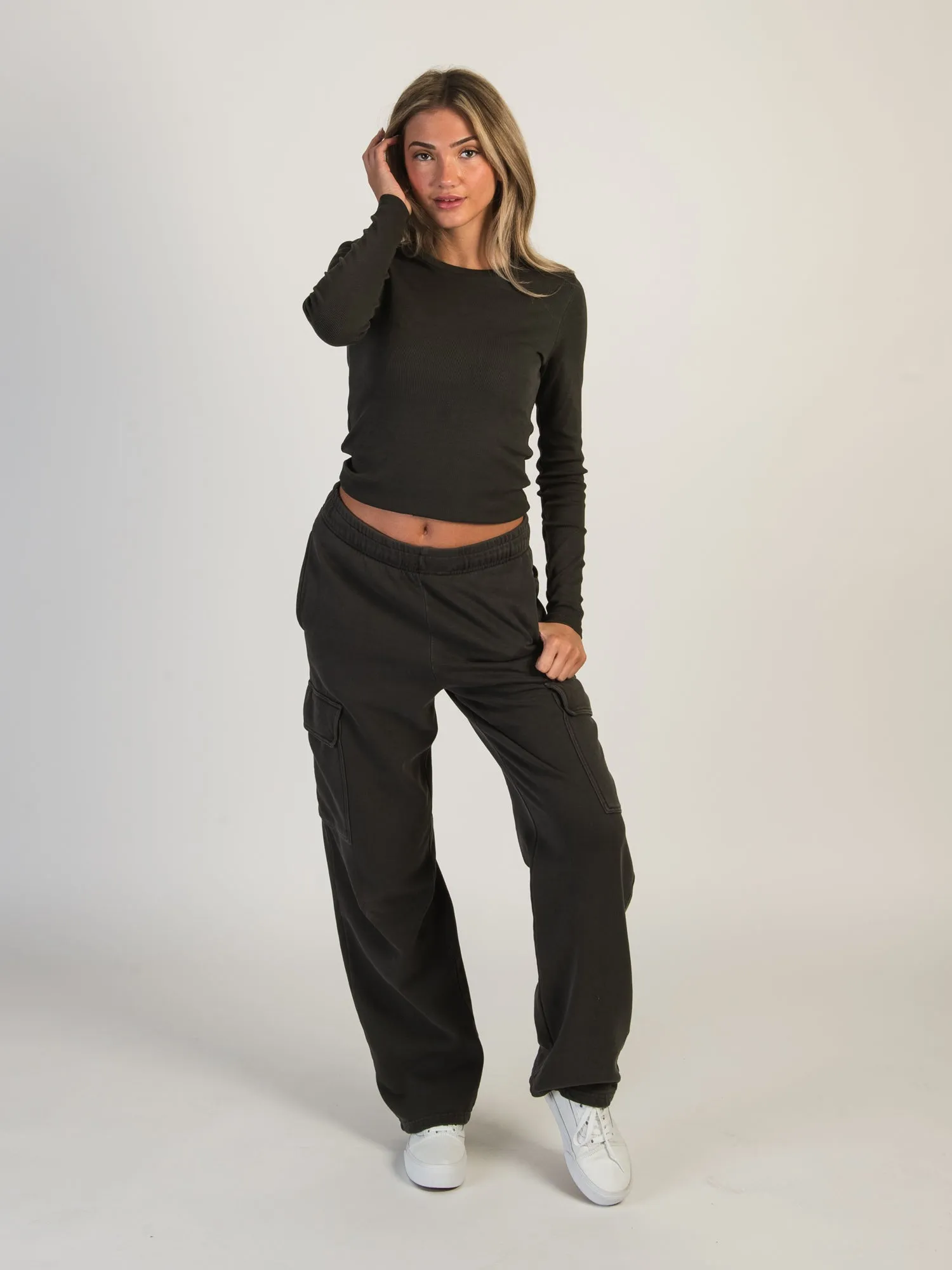 HARLOW ANDI CARGO SWEATPANTS - CHARCOAL sold by Harlow product image thumbnail 2