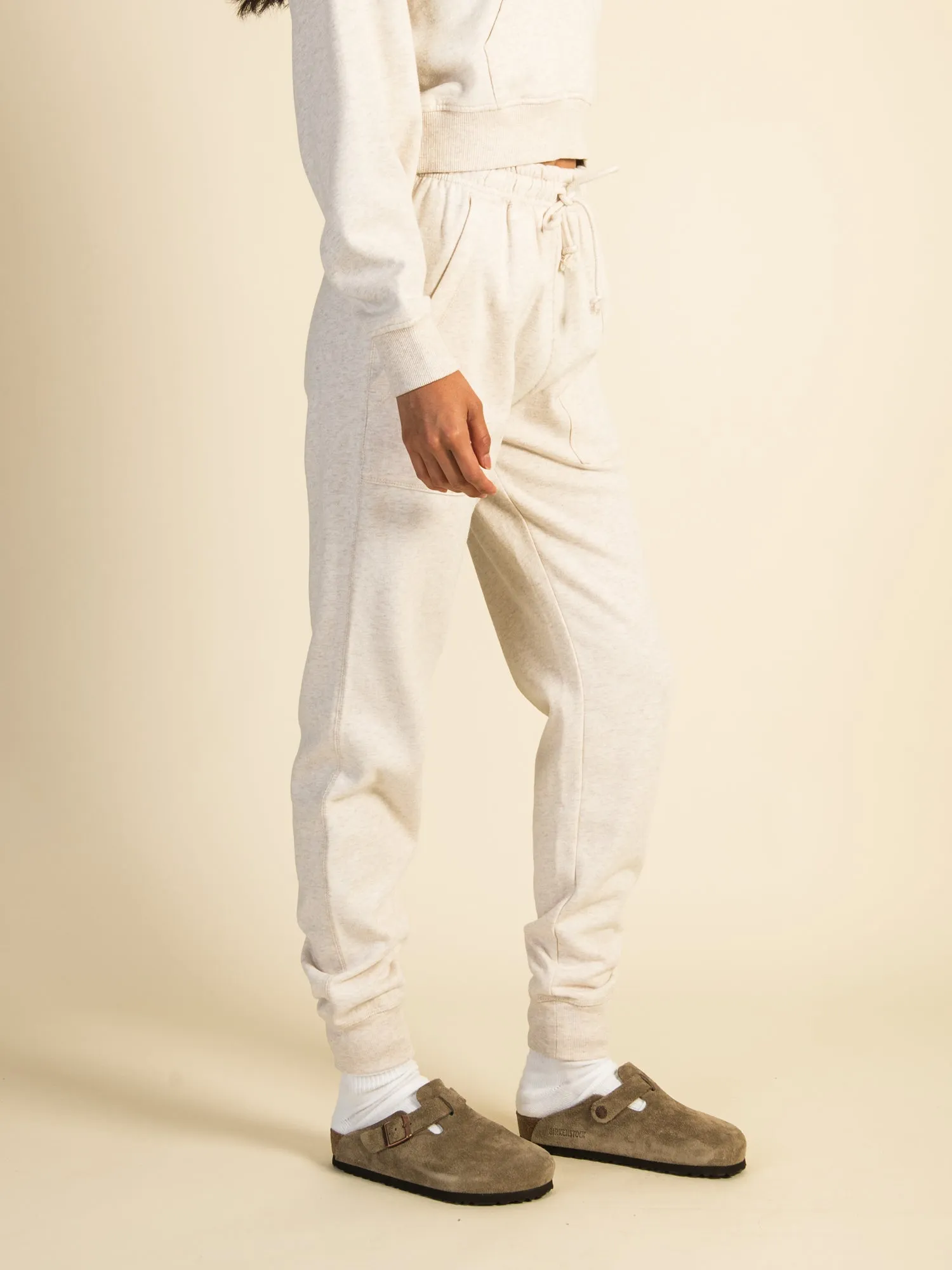 HARLOW HIGH RISE MELANGE FLEECE JOGGER - OATMEAL sold by Harlow product image thumbnail 3