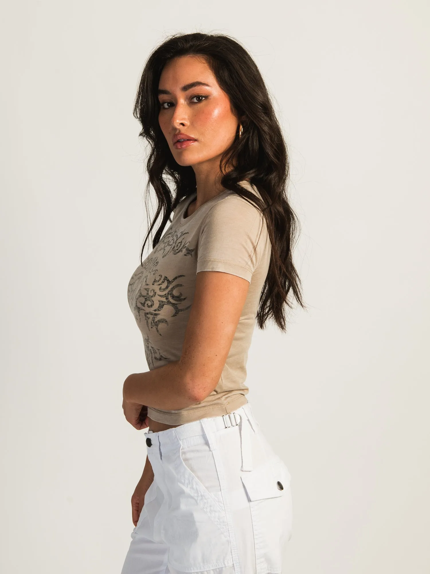 HARLOW STEVIE TEE - BEIGE sold by Harlow product image thumbnail 4