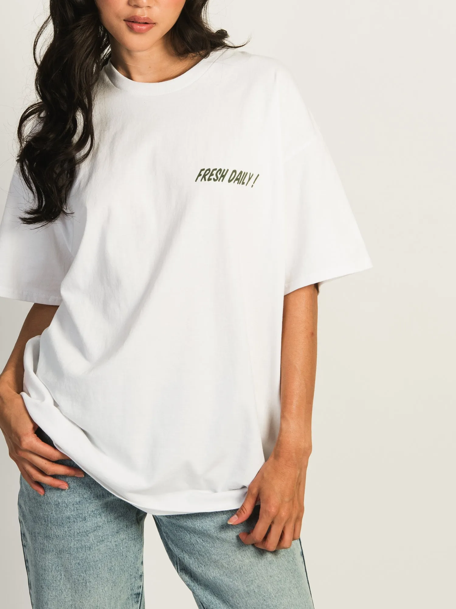 HARLOW SYDNEY TEE - FRESH DAILY FLOWERS sold by Harlow product image thumbnail 3