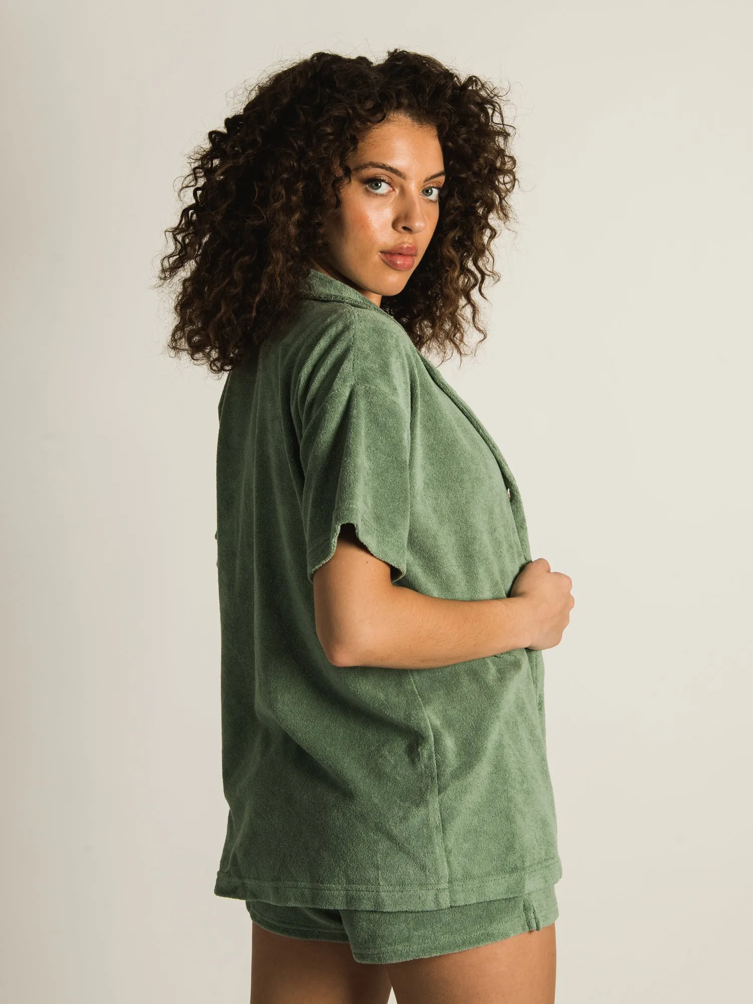 HARLOW TIA TERRY BUTTON UP sold by Harlow product image thumbnail 5