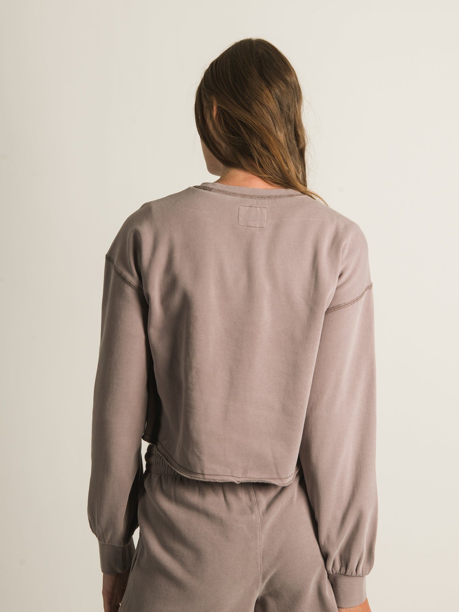 HARLOW GISELLE CROPPED CREW sold by Harlow product image thumbnail 3