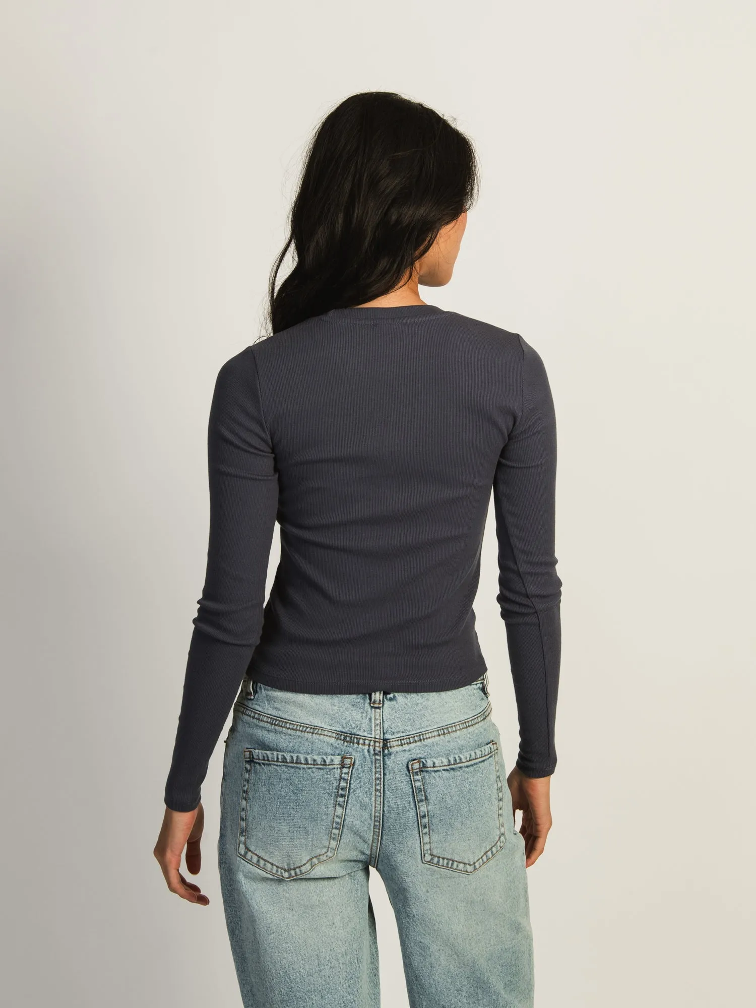 HARLOW ESSENTIAL LONG SLEEVE CREWNECK - NAVY sold by Harlow product image thumbnail 3