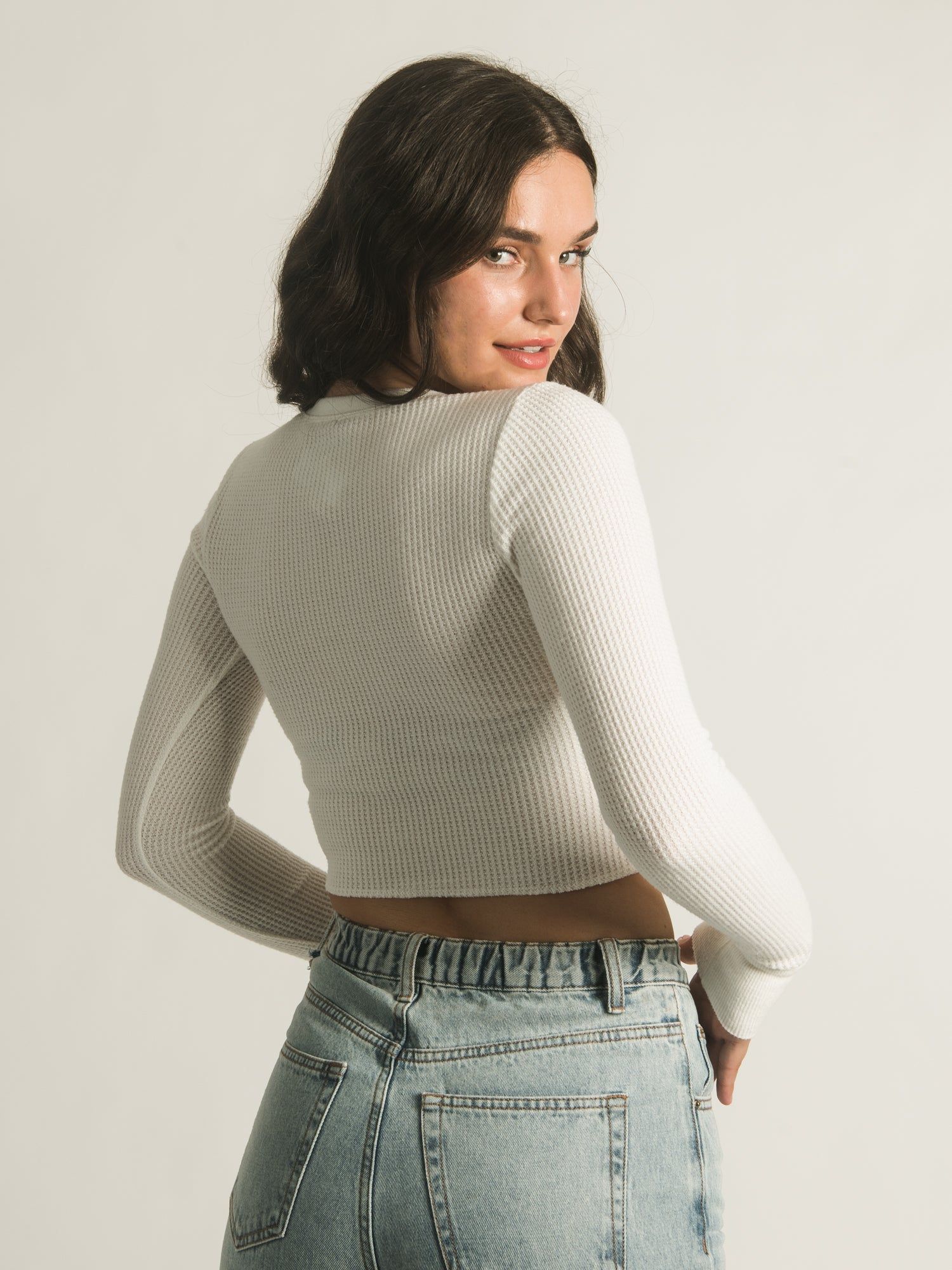 HARLOW WAFFLE LONG SLEEVE HENLEY sold by Harlow product image thumbnail 4