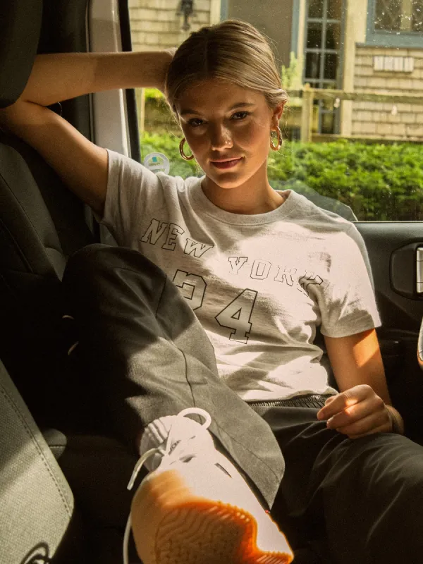 HARLOW BRENNA MELANGE TEE - NEW YORk 24 sold by Harlow