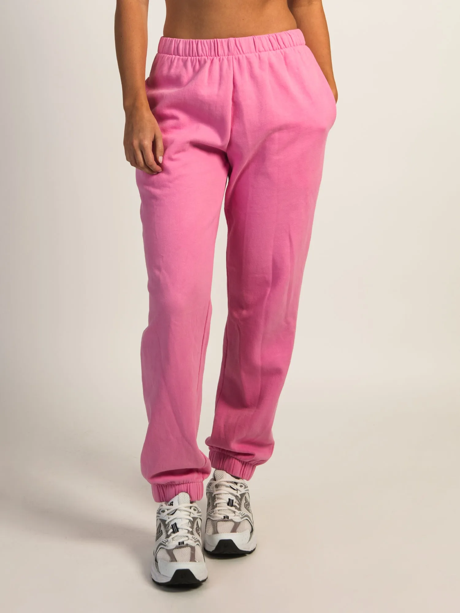 HARLOW JORDANA RELAXED SWEATPANT - PINK sold by Harlow product image thumbnail 2