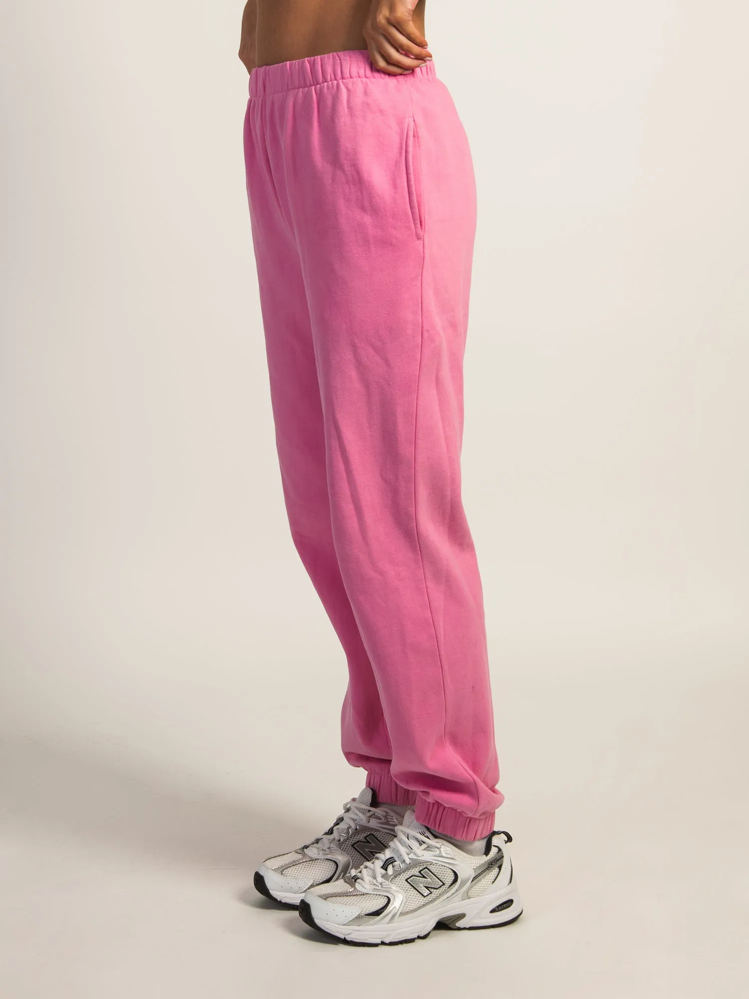 HARLOW JORDANA RELAXED SWEATPANT - PINK sold by Harlow product image thumbnail 4