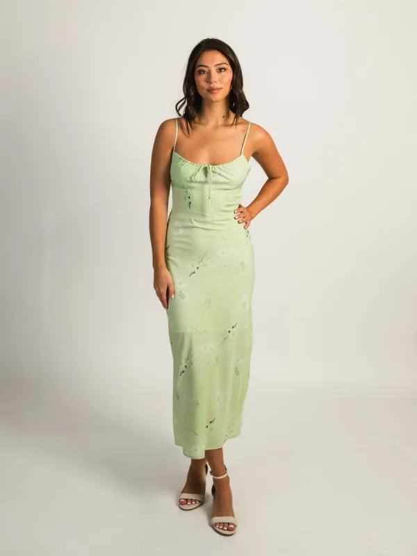 valerie embroidered maxi dress Valerie – Qumadi main image 0