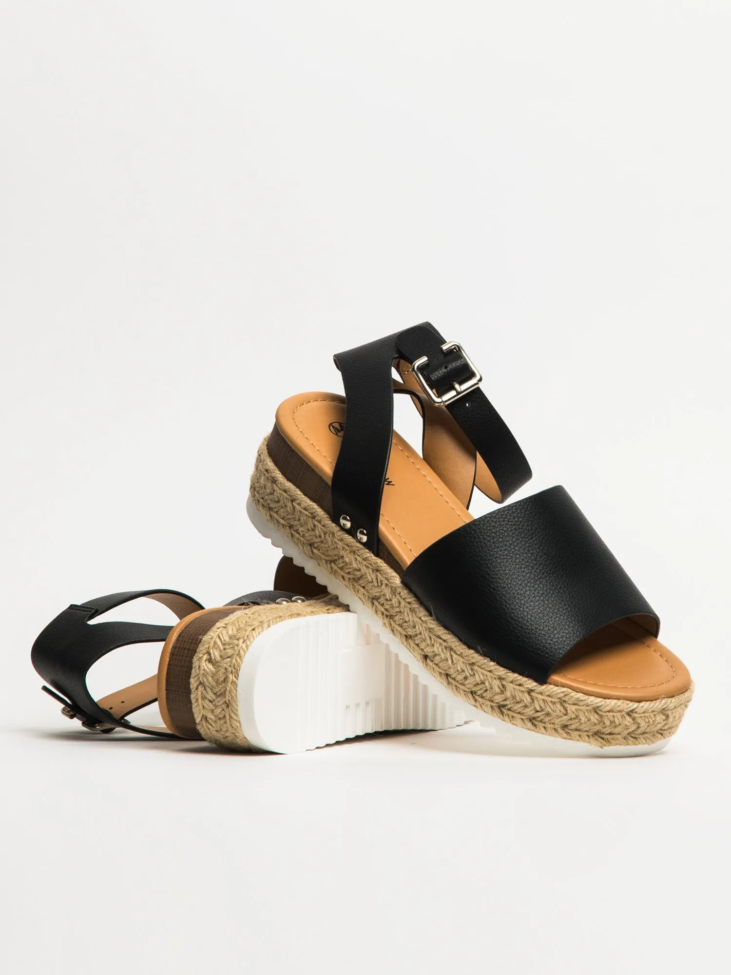 WOMENS HARLOW TOPIC SANDALS sold by Harlow product image thumbnail 2