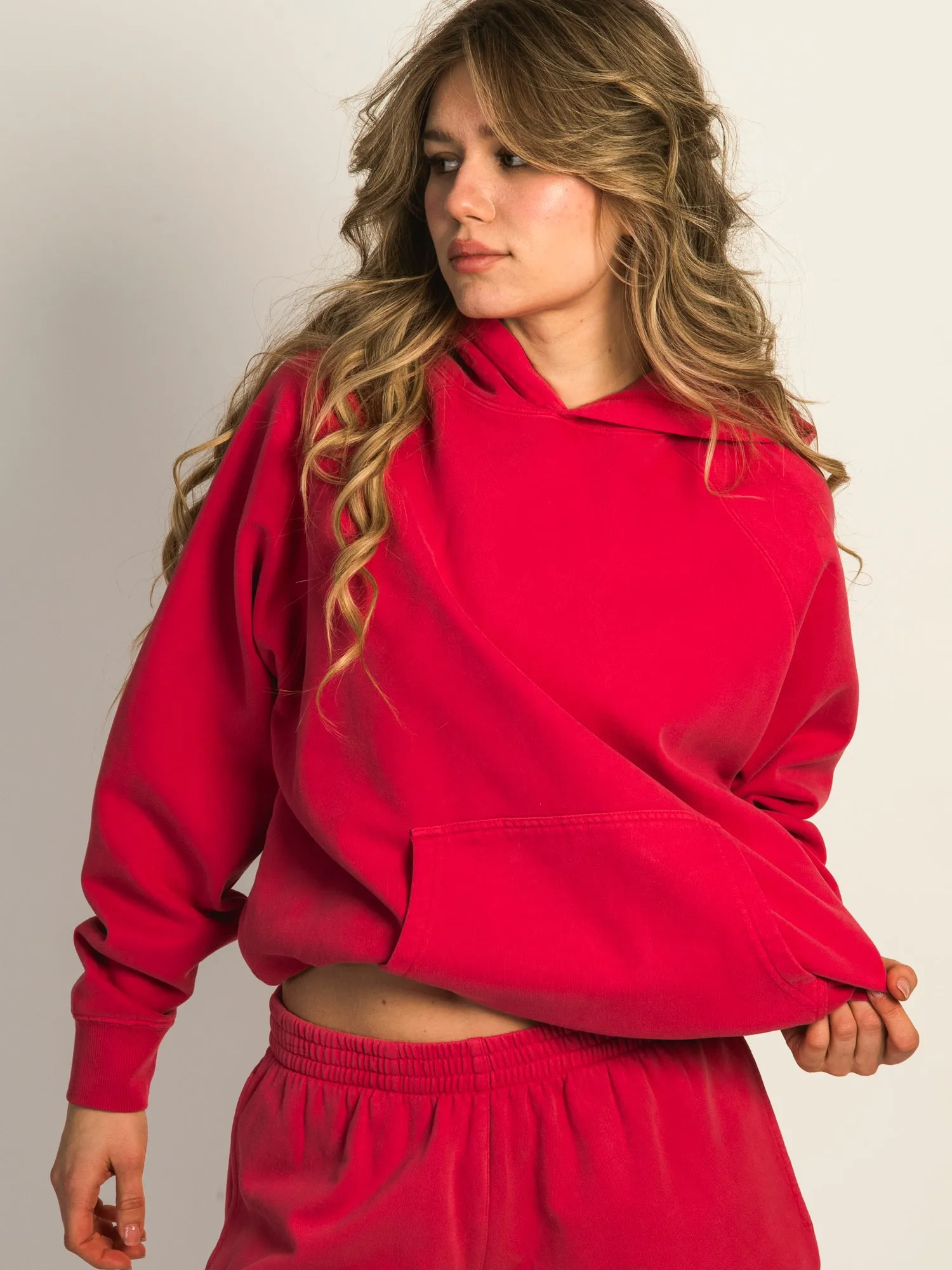HARLOW CLOUD HOODIE - WASHED RED sold by Harlow