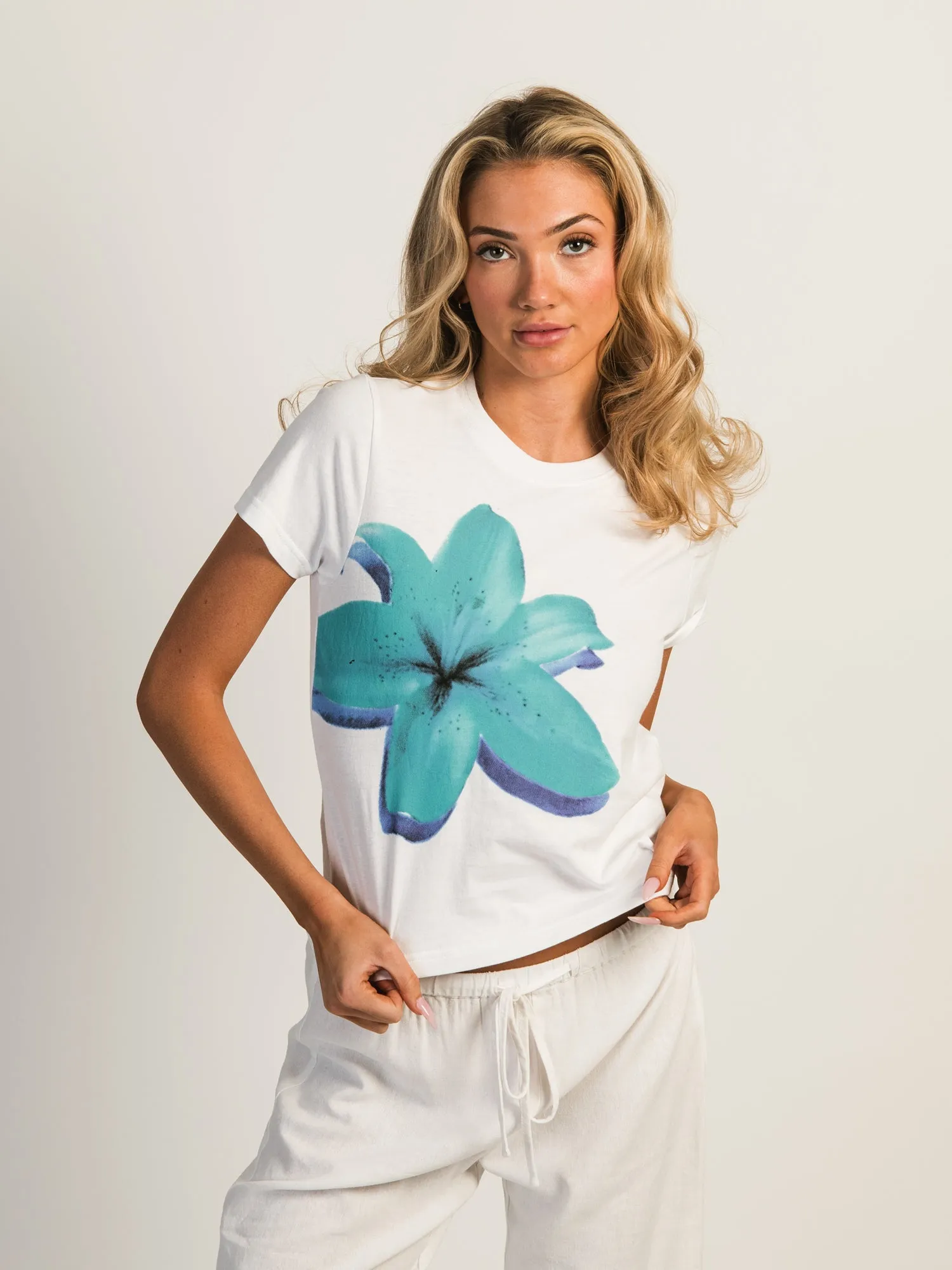 HARLOW BRENNA TEE - BLUE POWER sold by Harlow