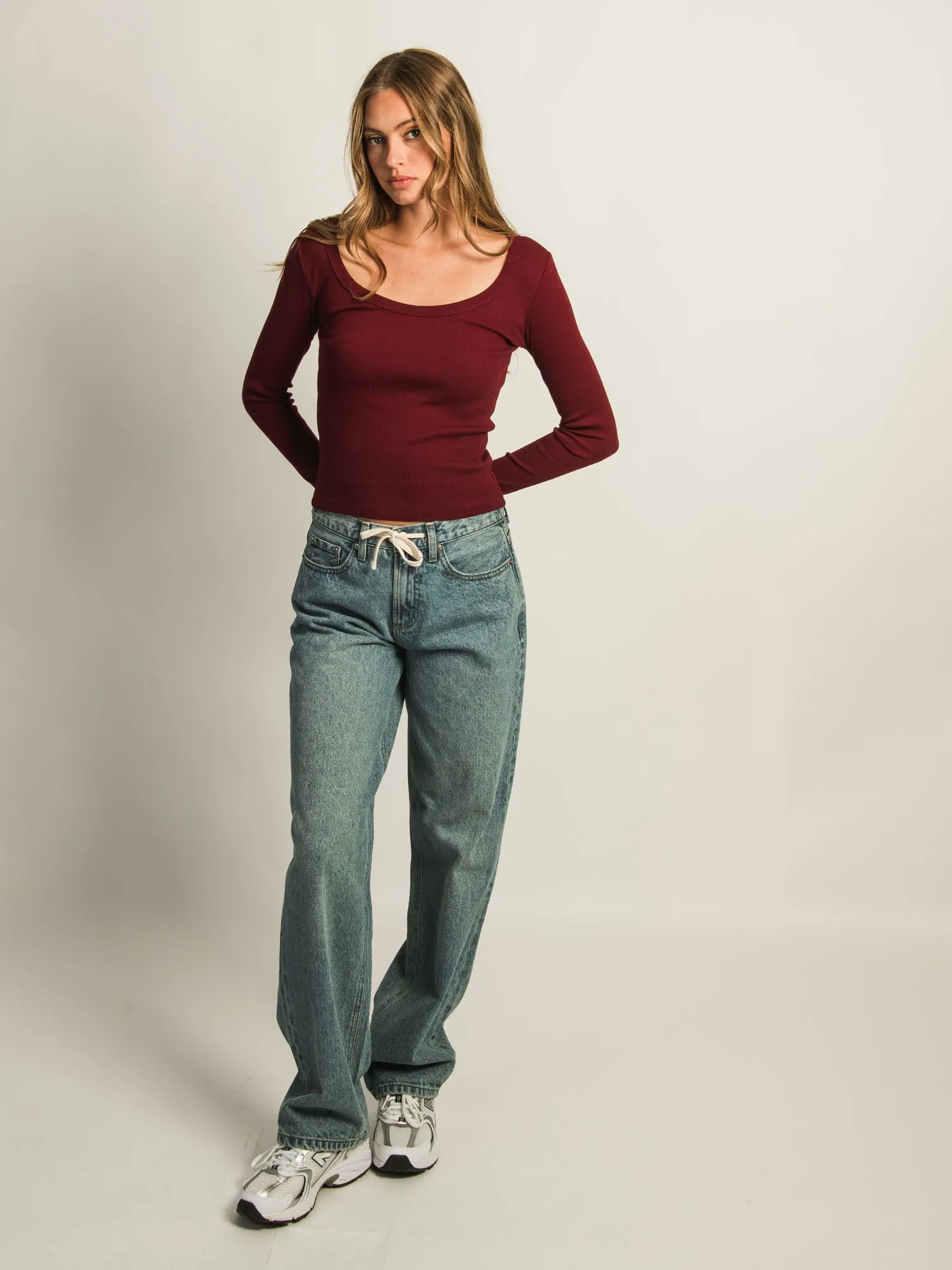 HARLOW ESSENTIAL LONG SLEEVE SCOOP NECK - BURGUNDY sold by Harlow product image thumbnail 2