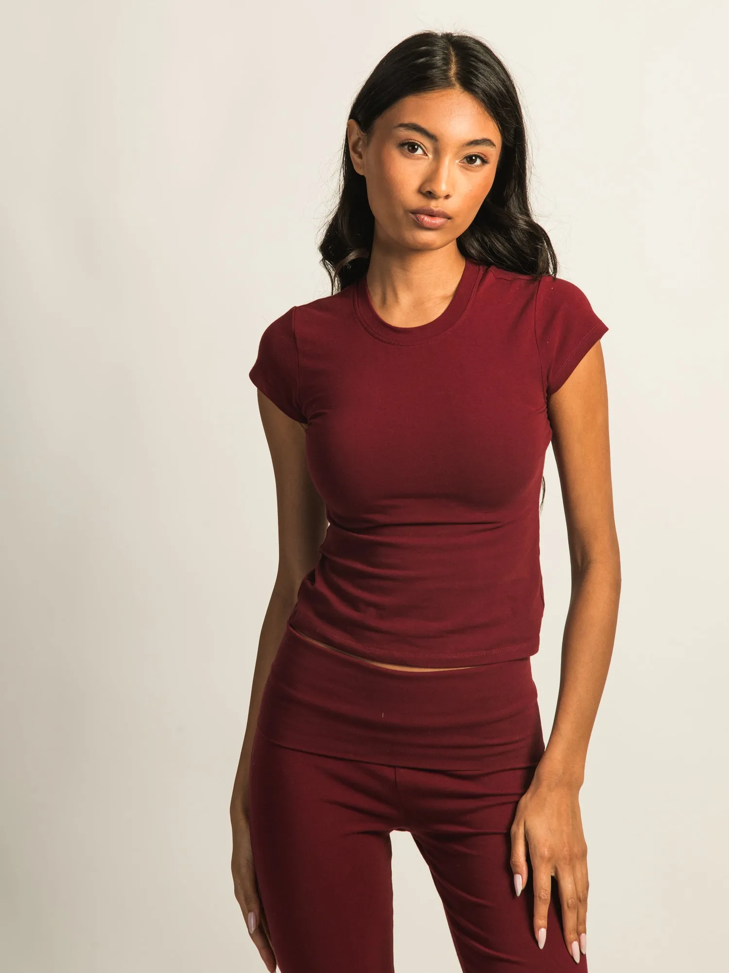 HARLOW GIA TEE - BURGUNDY sold by Harlow