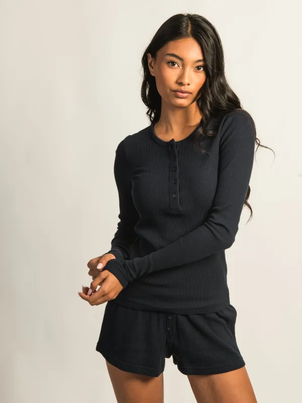 HARLOW WINNIE WAFFLE HENLEY - NAVY sold by Harlow