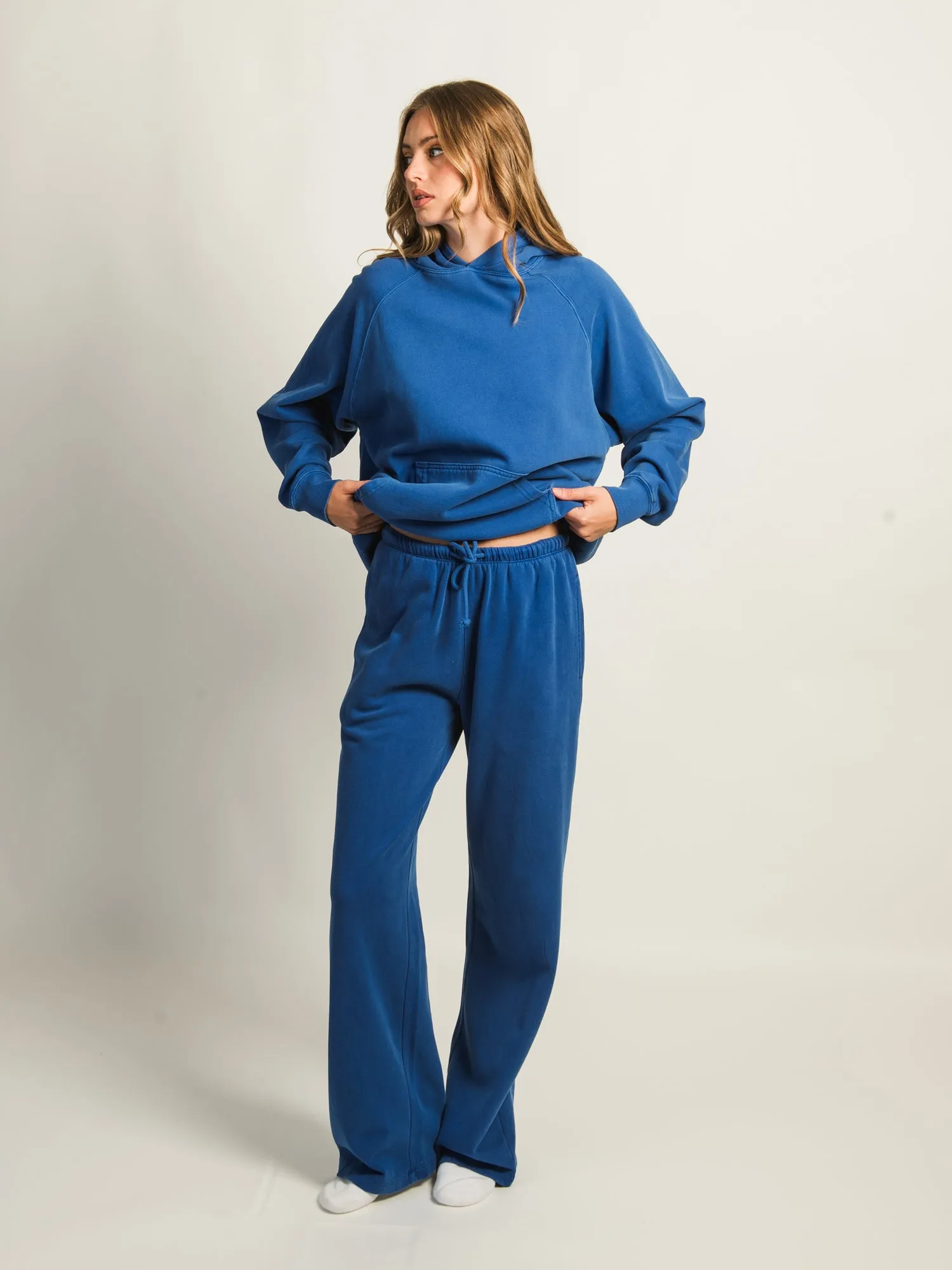 HARLOW STELLA STRAIGHT LEG SWEATPANT - COBALT sold by Harlow product image thumbnail 3