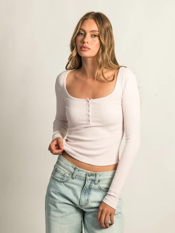 HARLOW DAPHNE LONG SLEEVE HENLEY - PINK sold by Harlow