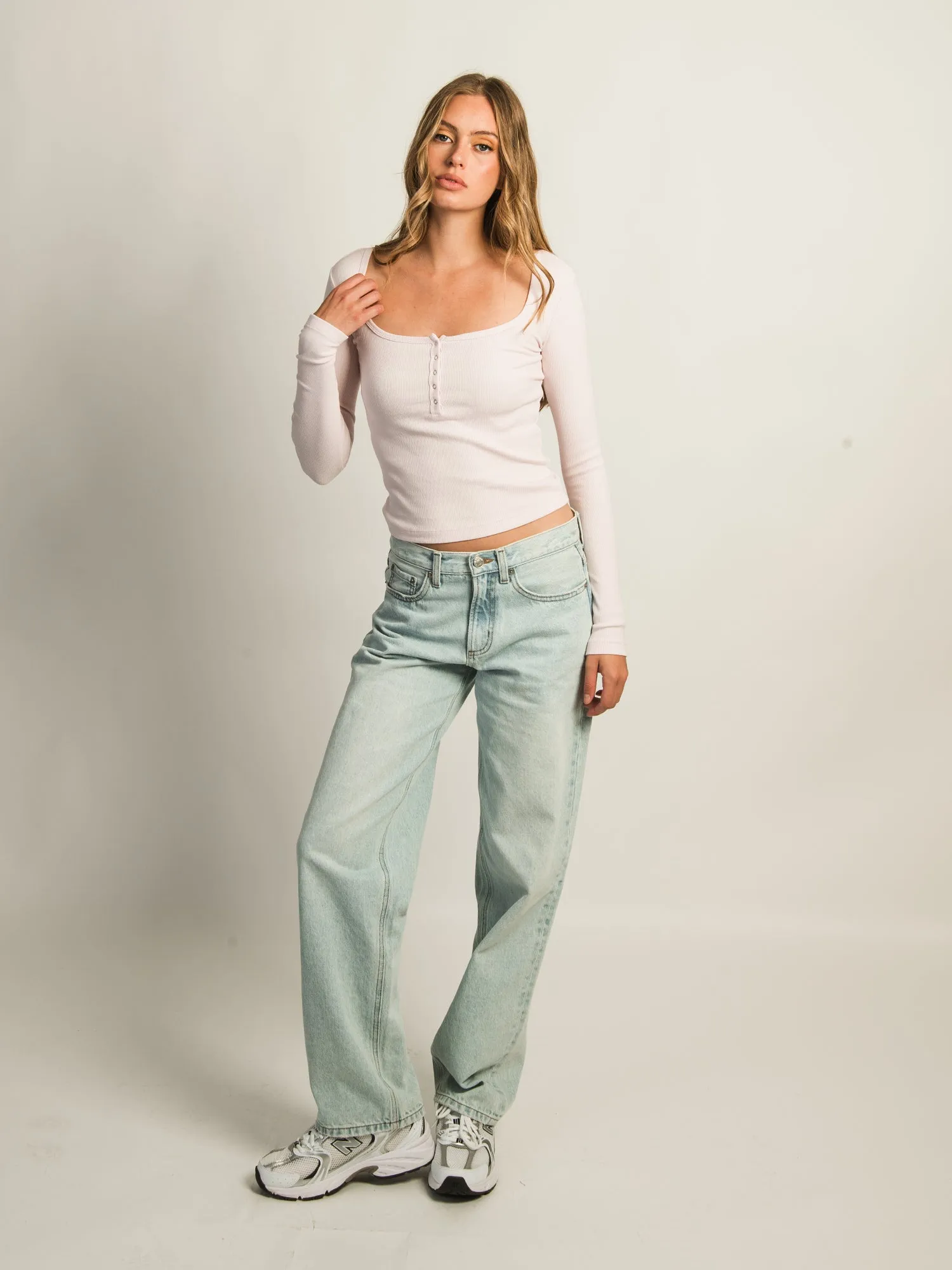 HARLOW DAPHNE LONG SLEEVE HENLEY - PINK sold by Harlow product image thumbnail 2