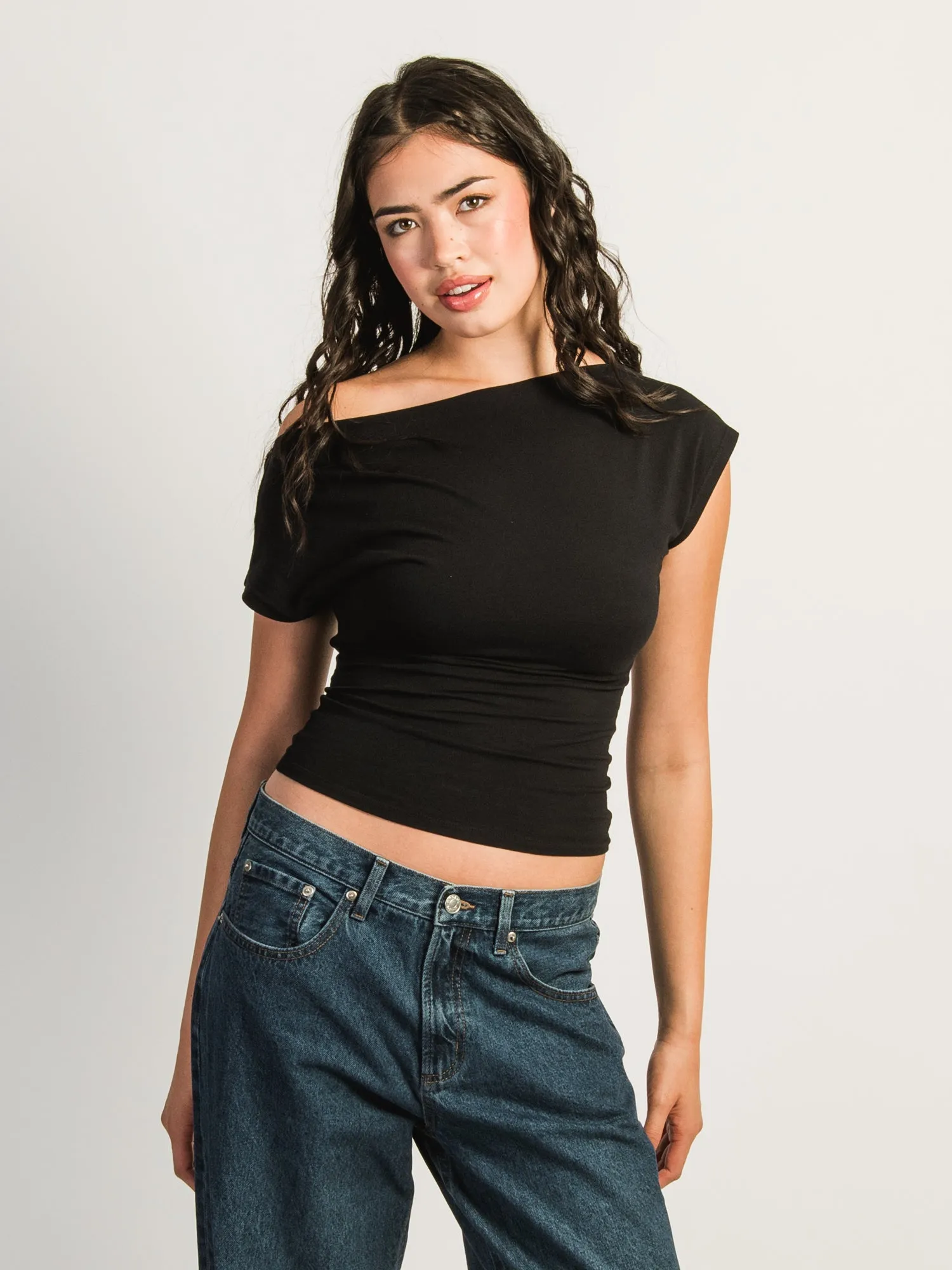 HARLOW SLOANE TEE - BLACK sold by Harlow